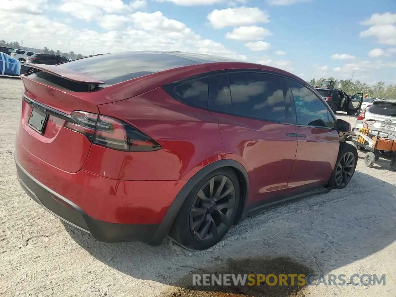 3 fotografías del automóvil dañado 7SAXCBE5XPF412883 TESLA MODEL X 2023