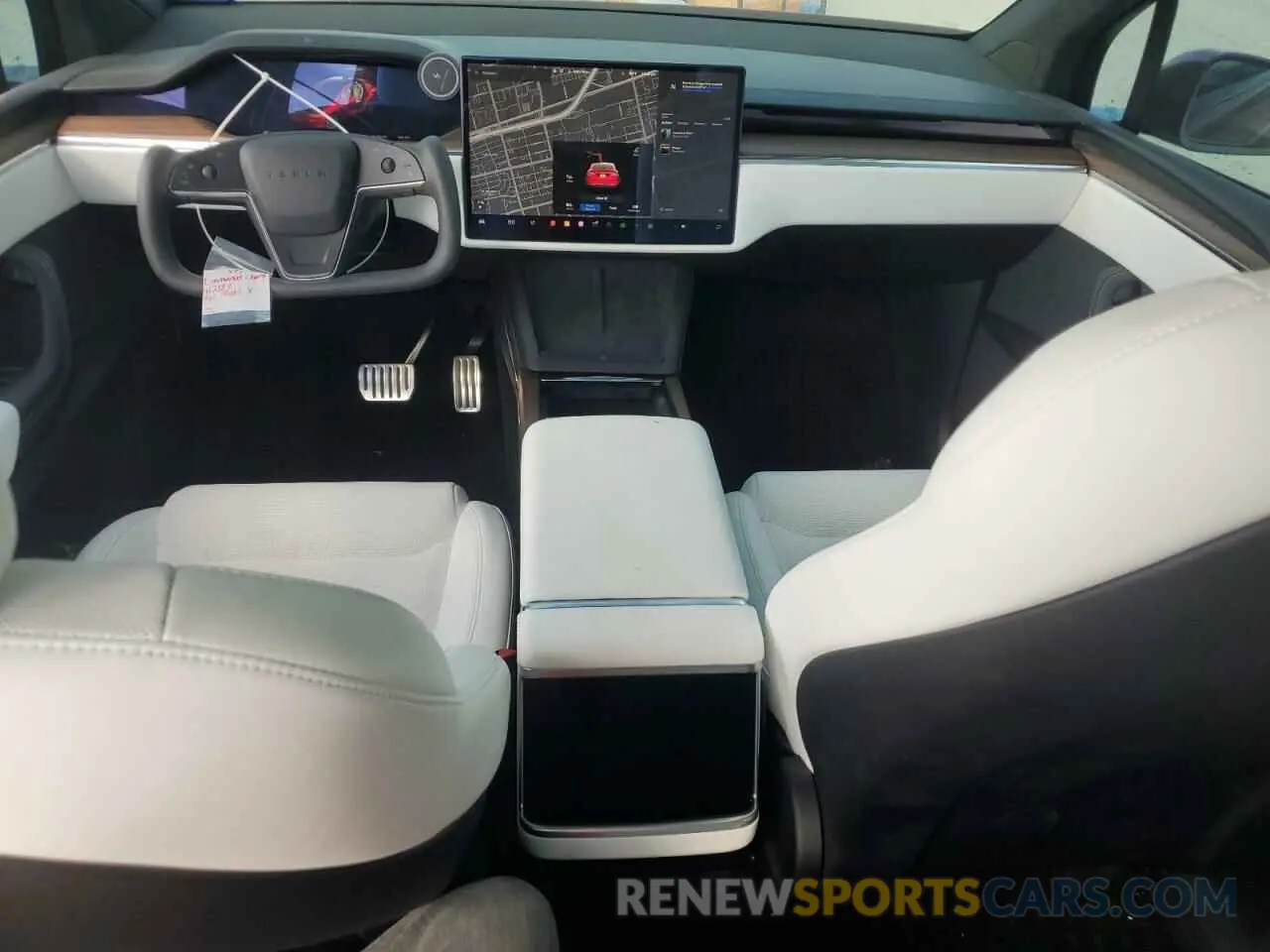 8 fotografías del automóvil dañado 7SAXCBE5XPF412883 TESLA MODEL X 2023