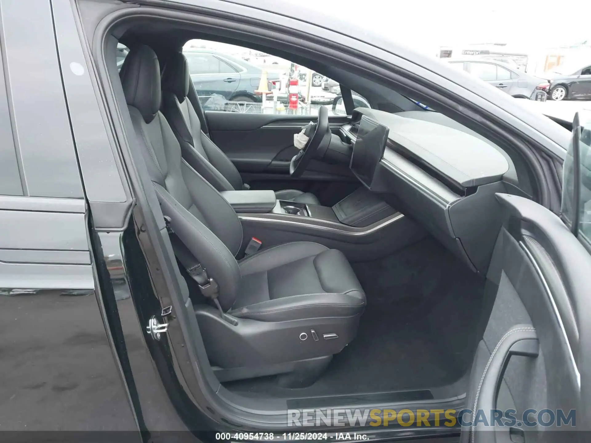 5 fotografías del automóvil dañado 7SAXCBE63PF376320 TESLA MODEL X 2023
