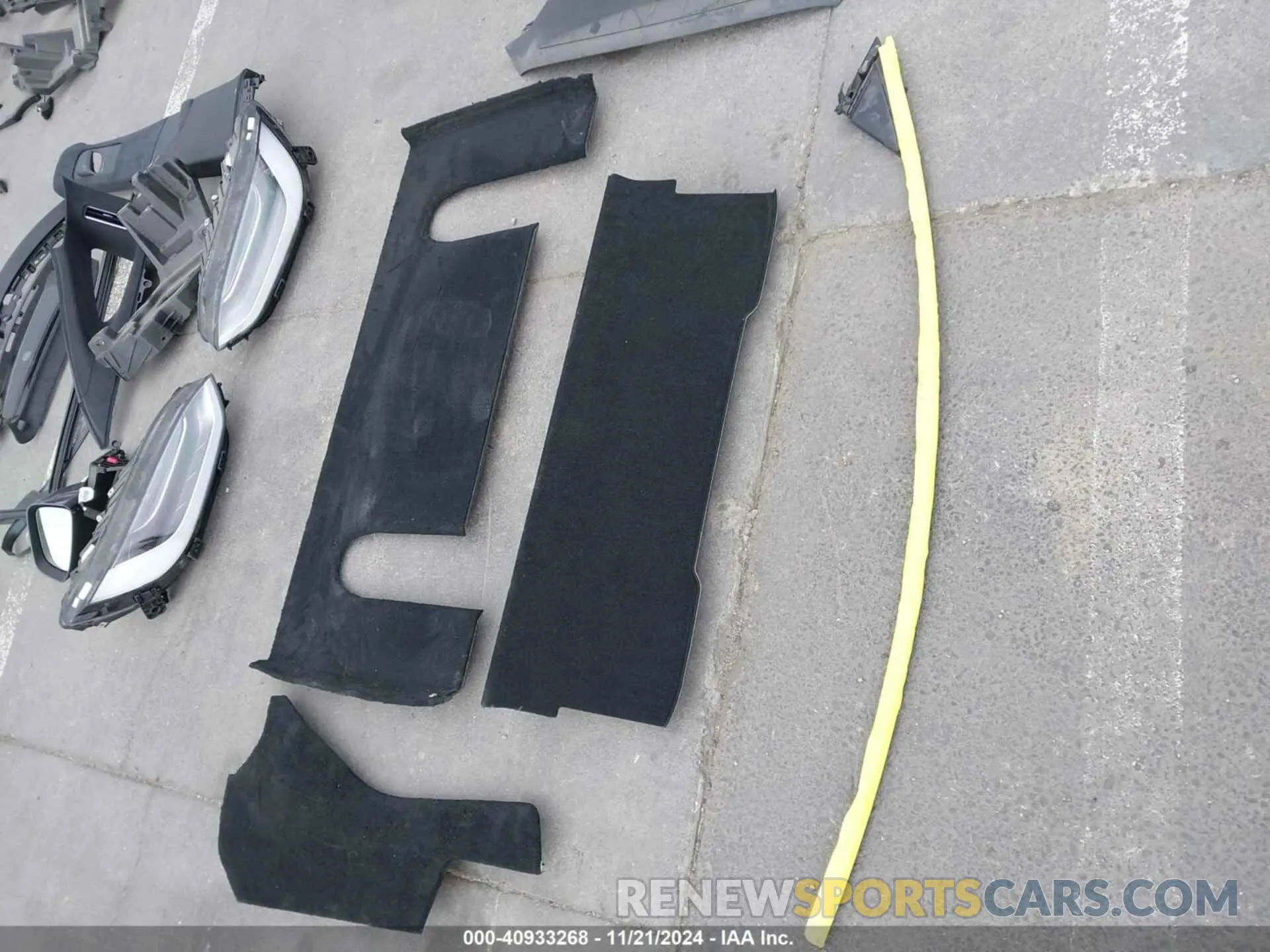 19 fotografías del automóvil dañado 7SAXCBE64PF402794 TESLA MODEL X 2023