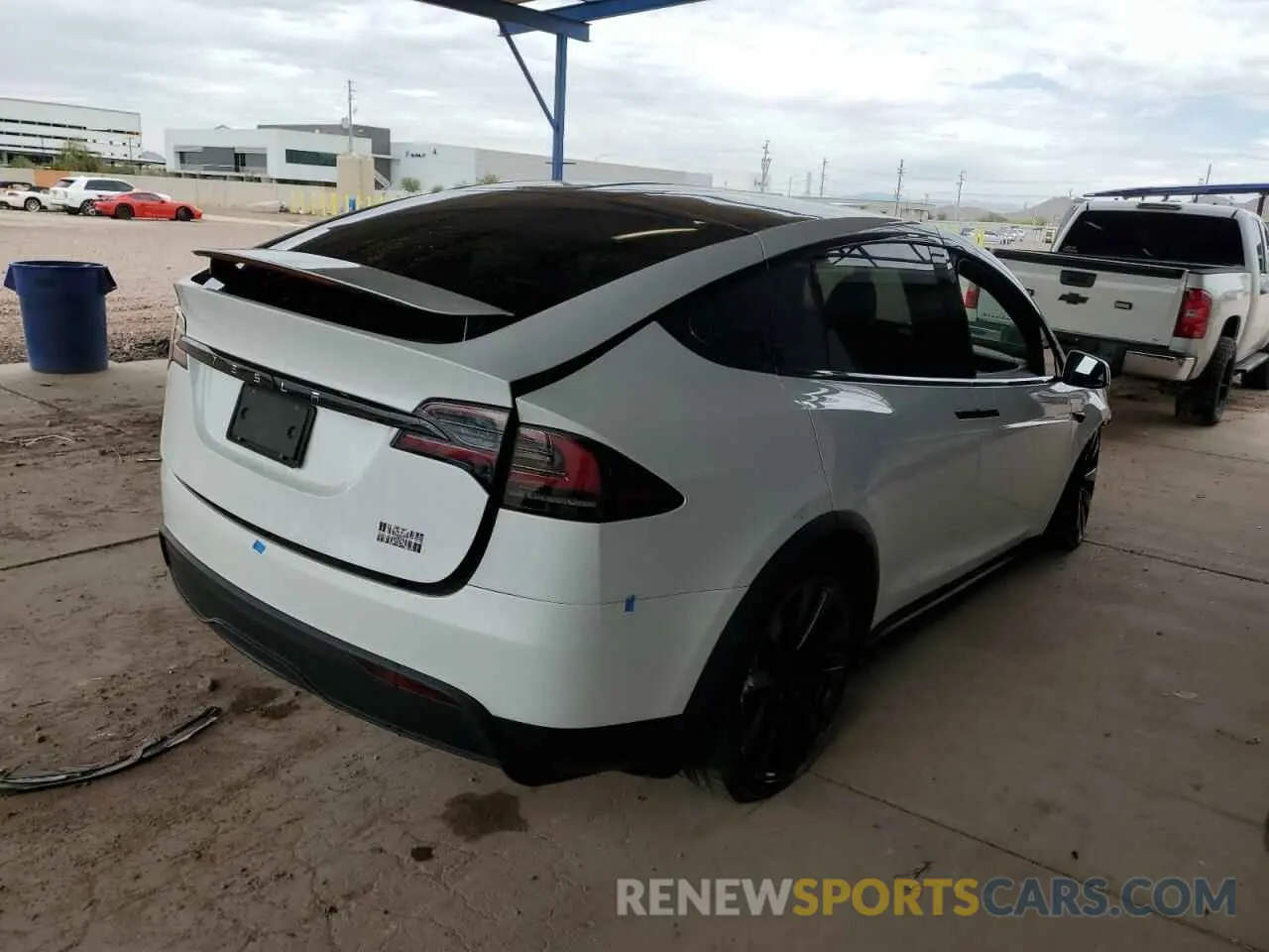3 fotografías del automóvil dañado 7SAXCBE64PF405369 TESLA MODEL X 2023