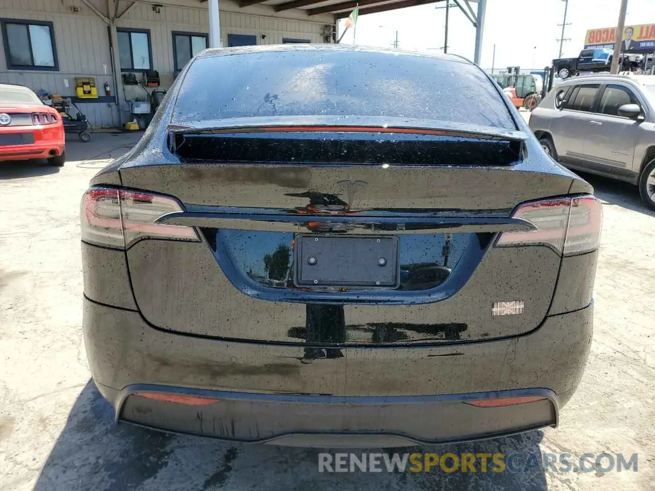 6 fotografías del automóvil dañado 7SAXCBE65PF376285 TESLA MODEL X 2023