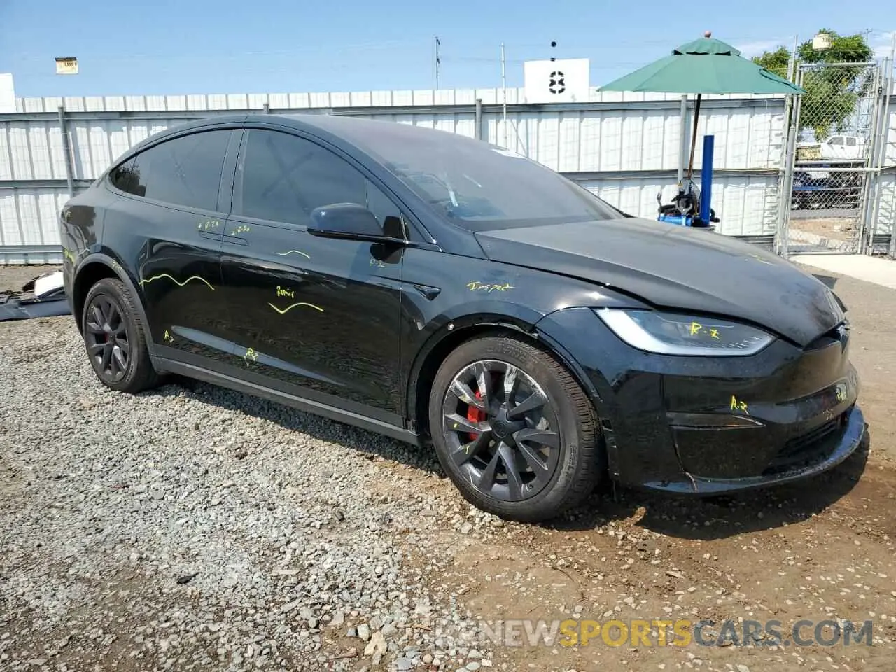 4 fotografías del automóvil dañado 7SAXCBE65PF430023 TESLA MODEL X 2023