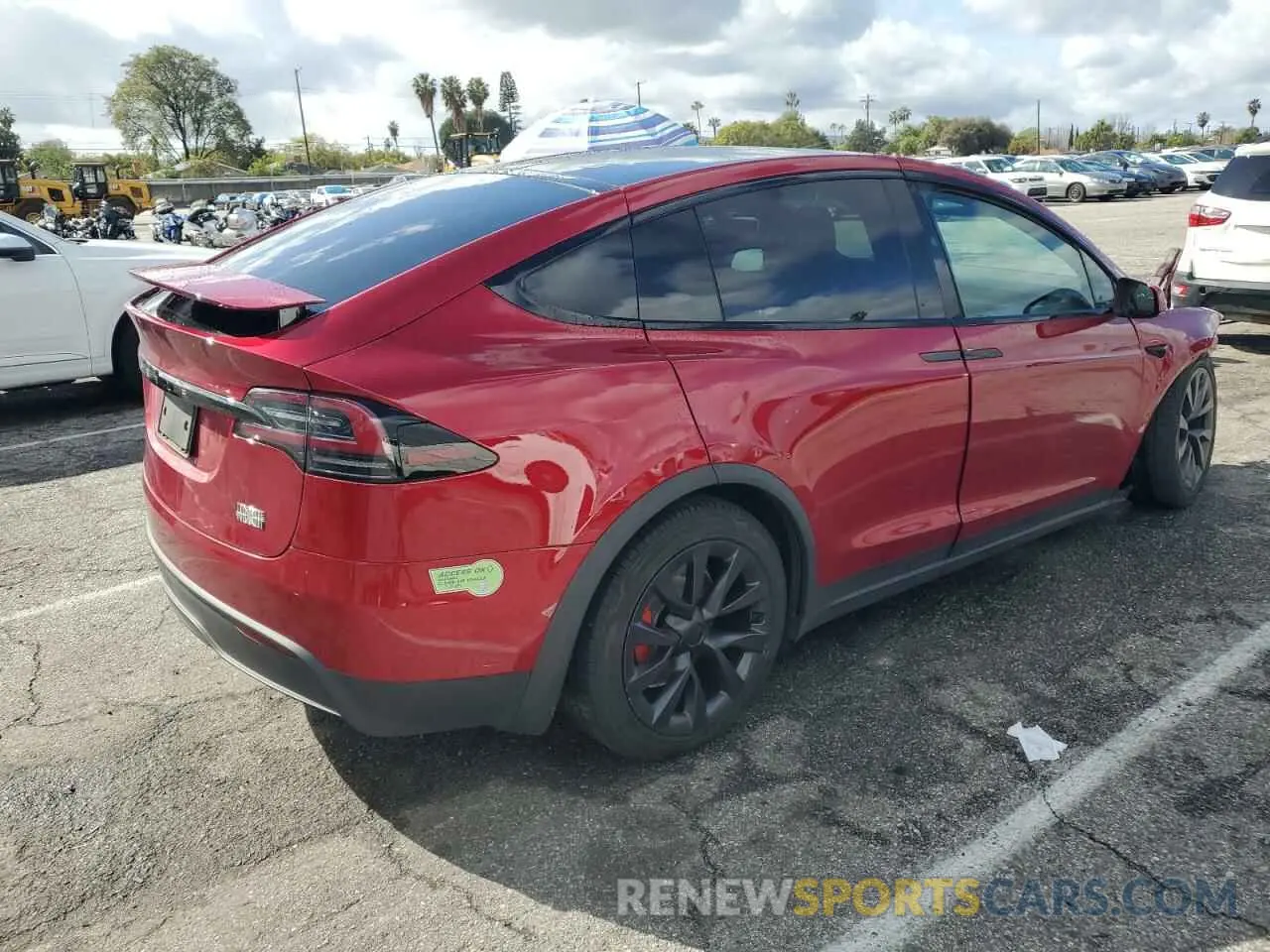 3 fotografías del automóvil dañado 7SAXCBE66PF404126 TESLA MODEL X 2023
