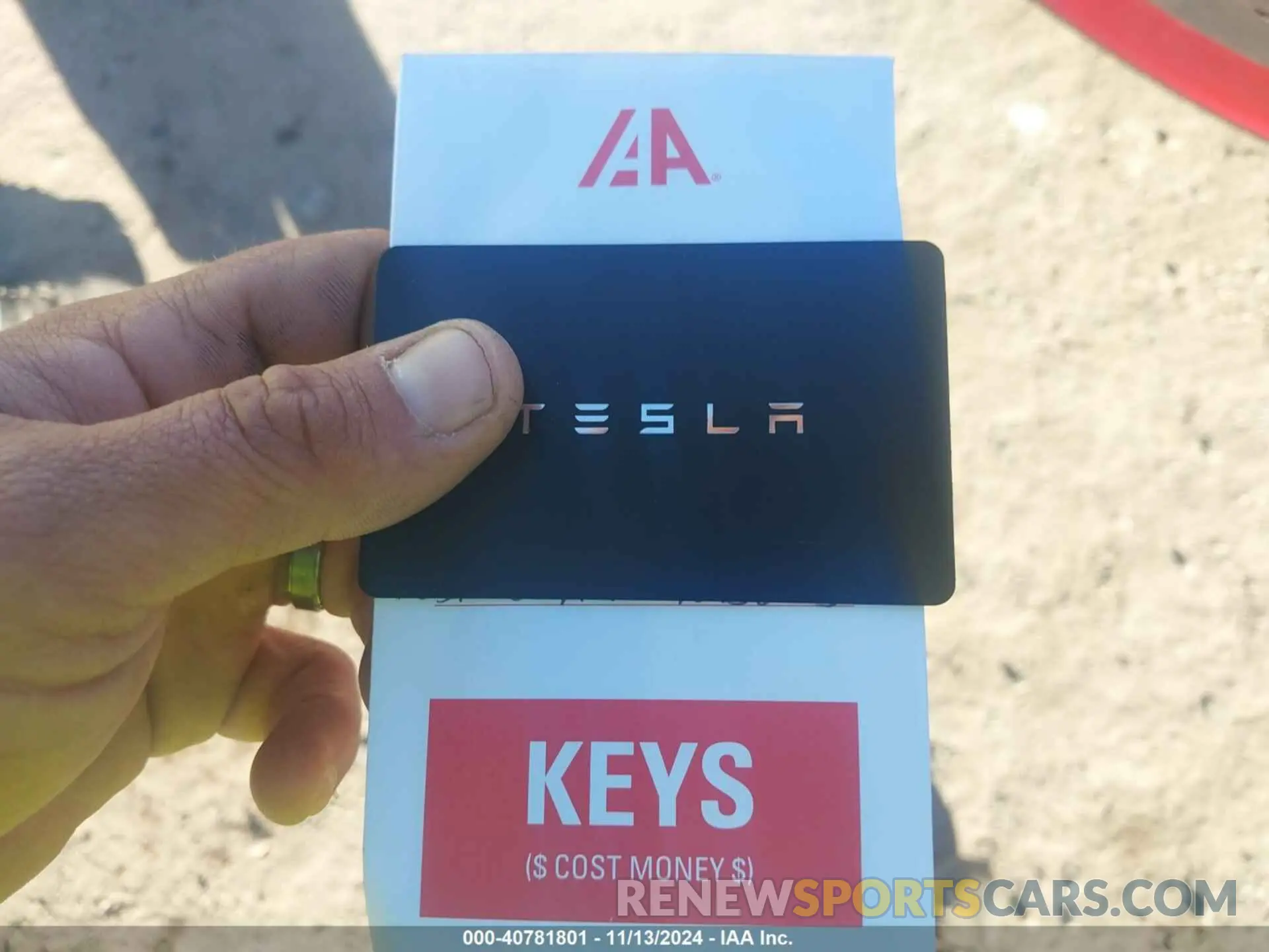 11 fotografías del automóvil dañado 7SAXCBE66PF425655 TESLA MODEL X 2023