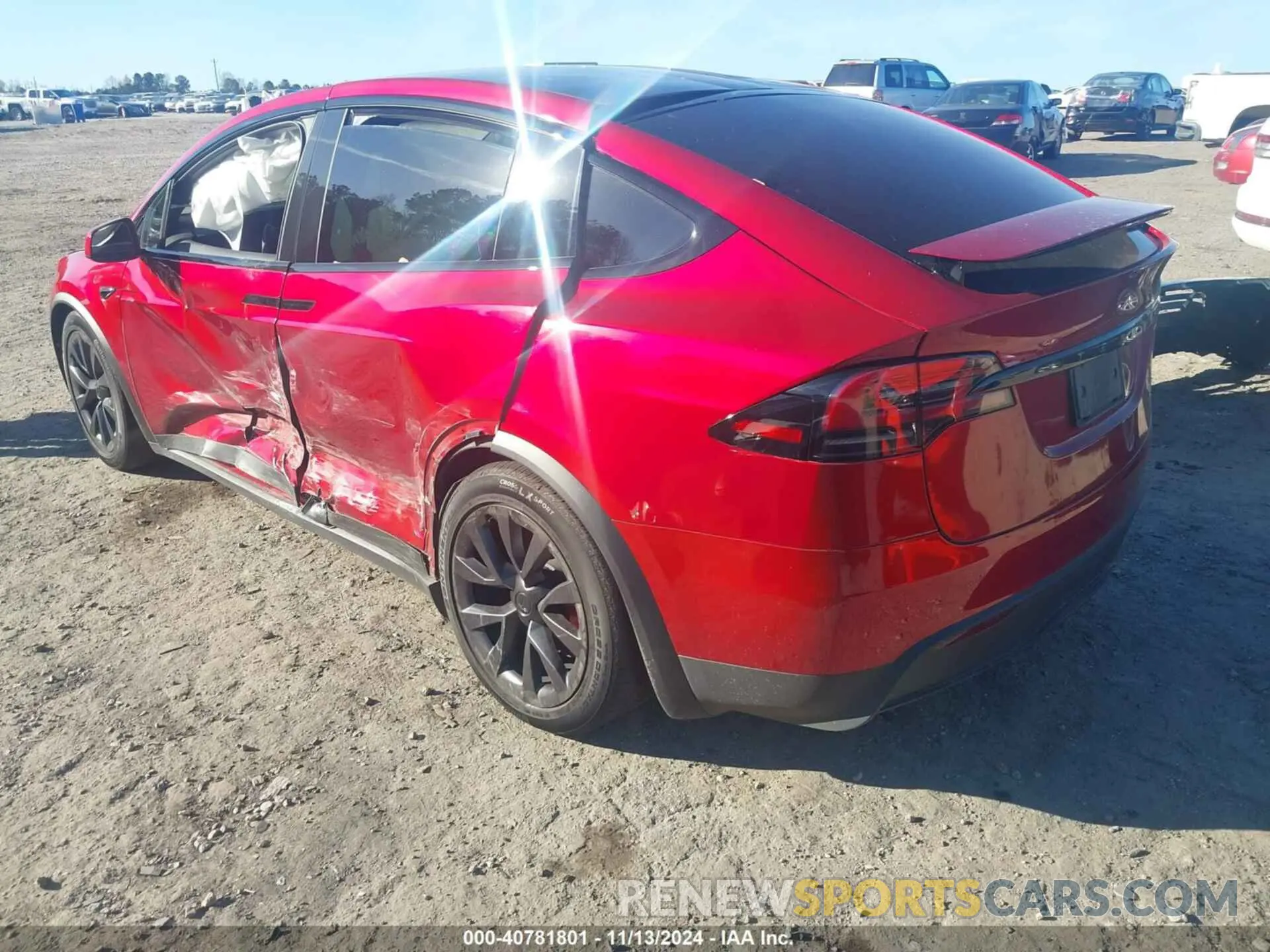 3 fotografías del automóvil dañado 7SAXCBE66PF425655 TESLA MODEL X 2023