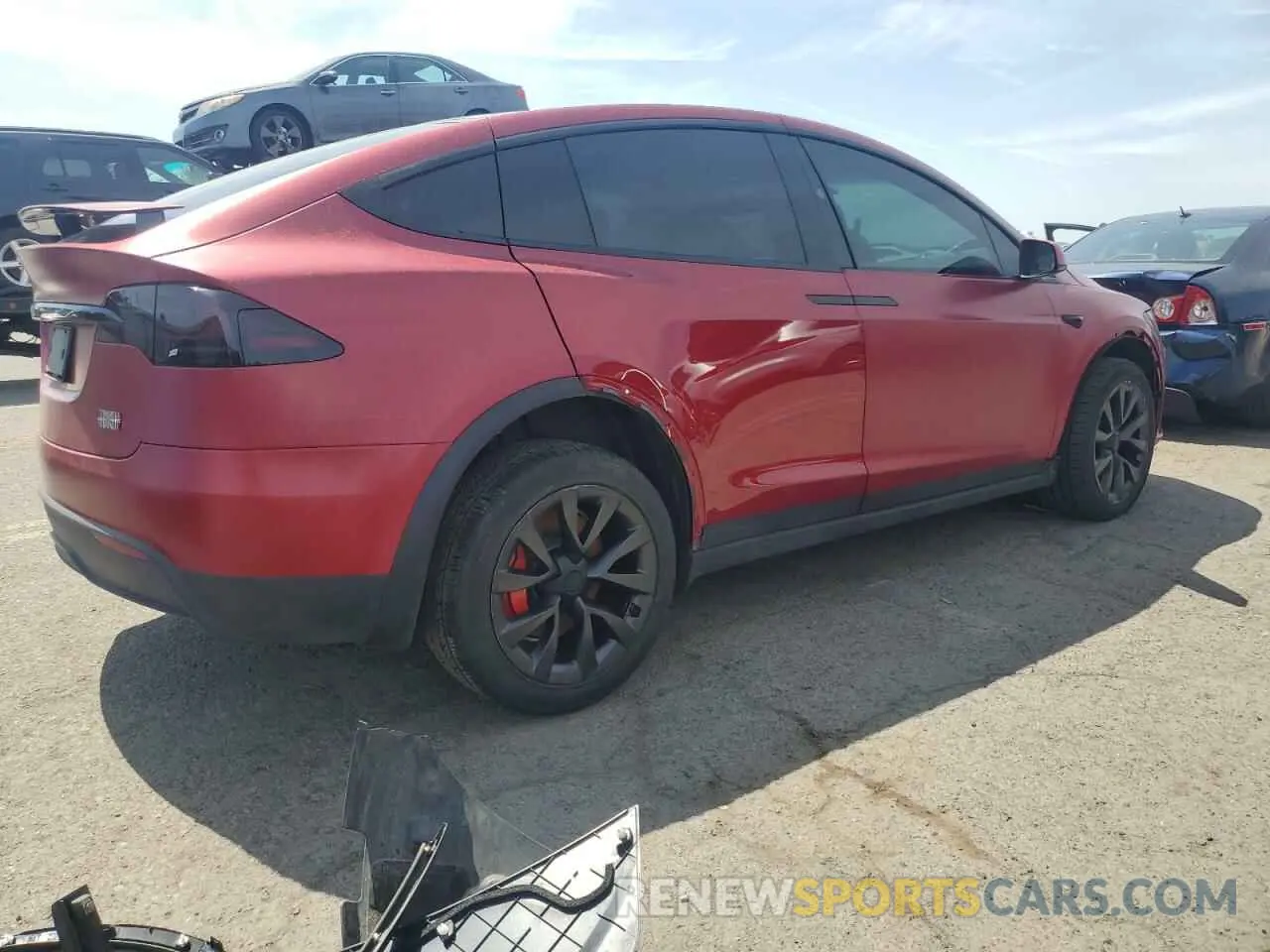 3 fotografías del automóvil dañado 7SAXCBE66PF427020 TESLA MODEL X 2023