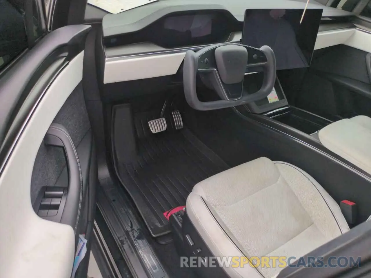 8 fotografías del automóvil dañado 7SAXCBE67PF404894 TESLA MODEL X 2023