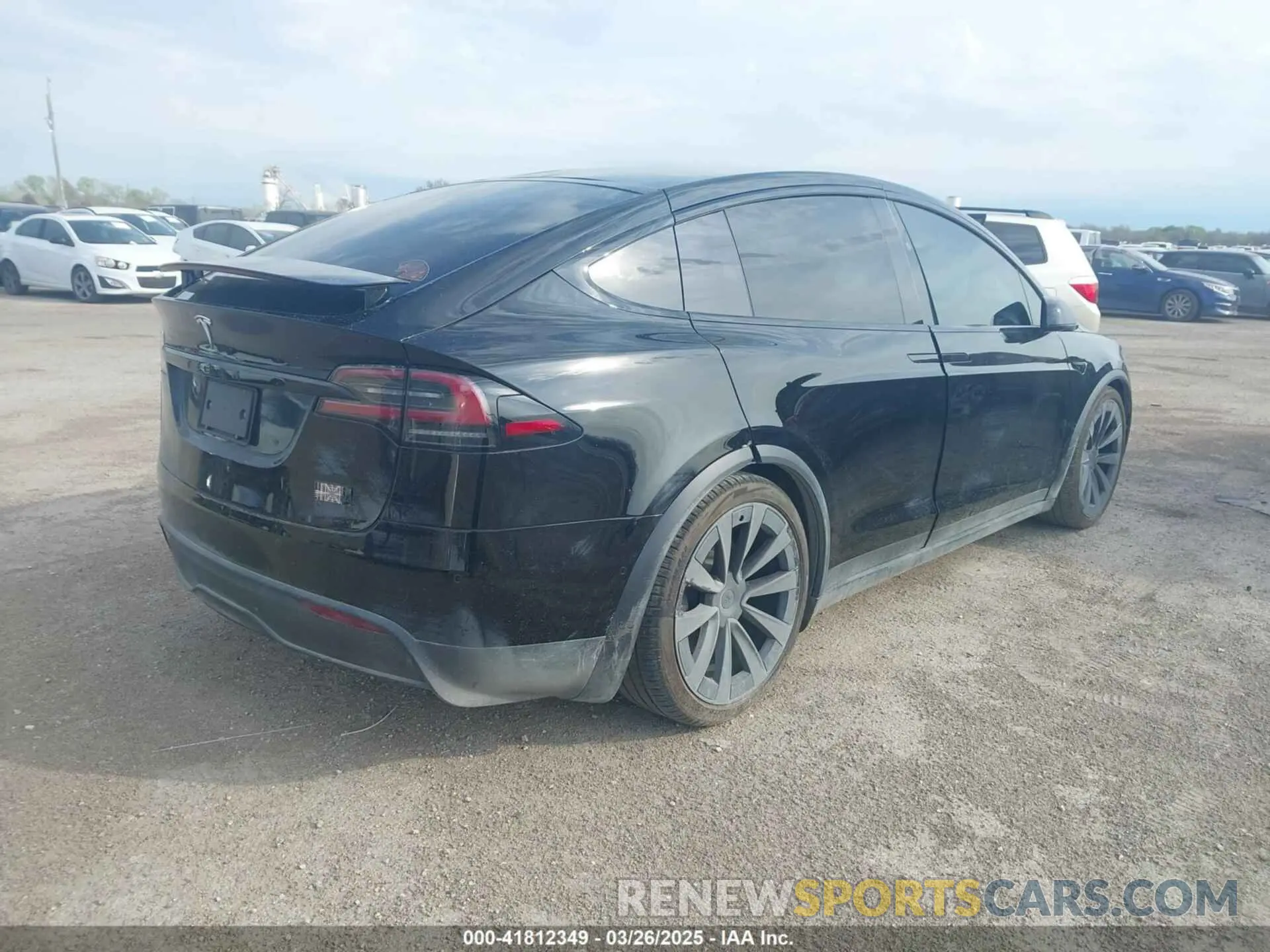 4 fotografías del automóvil dañado 7SAXCBE68PF376183 TESLA MODEL X 2023