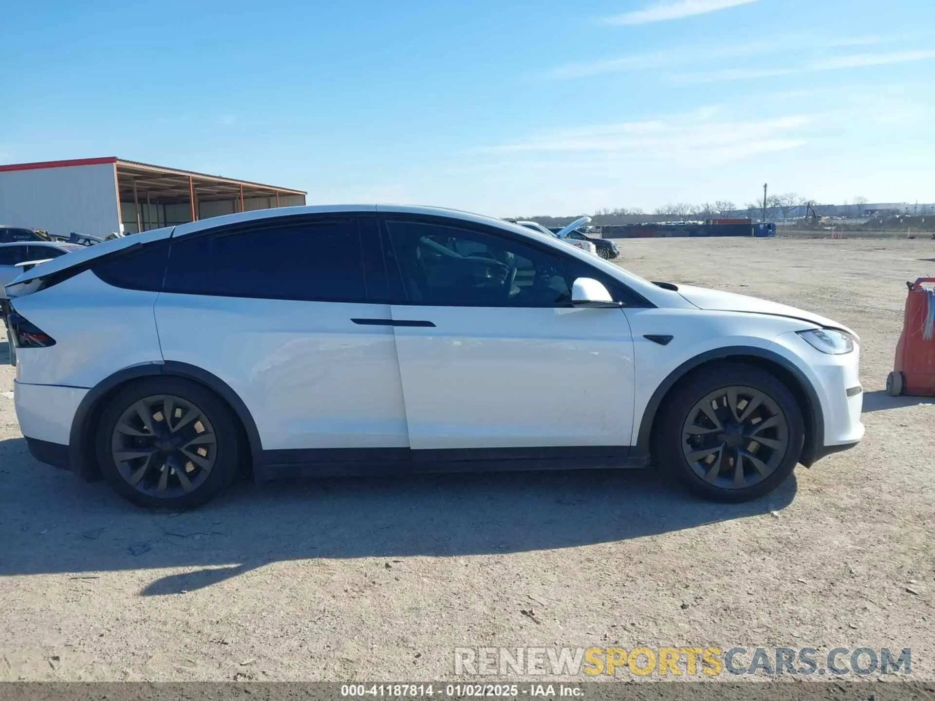 13 fotografías del automóvil dañado 7SAXCDE56PF424198 TESLA MODEL X 2023