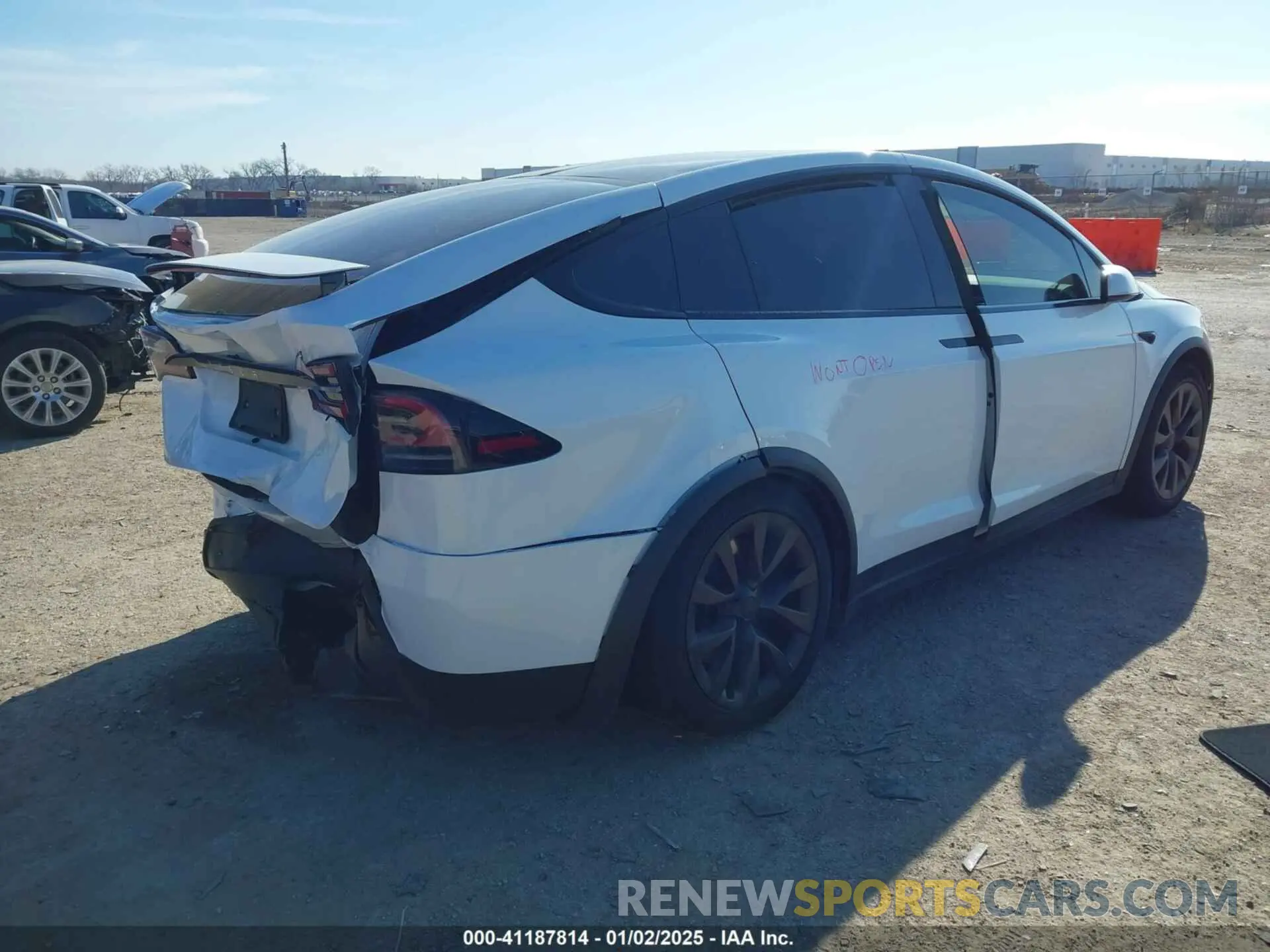 4 fotografías del automóvil dañado 7SAXCDE56PF424198 TESLA MODEL X 2023