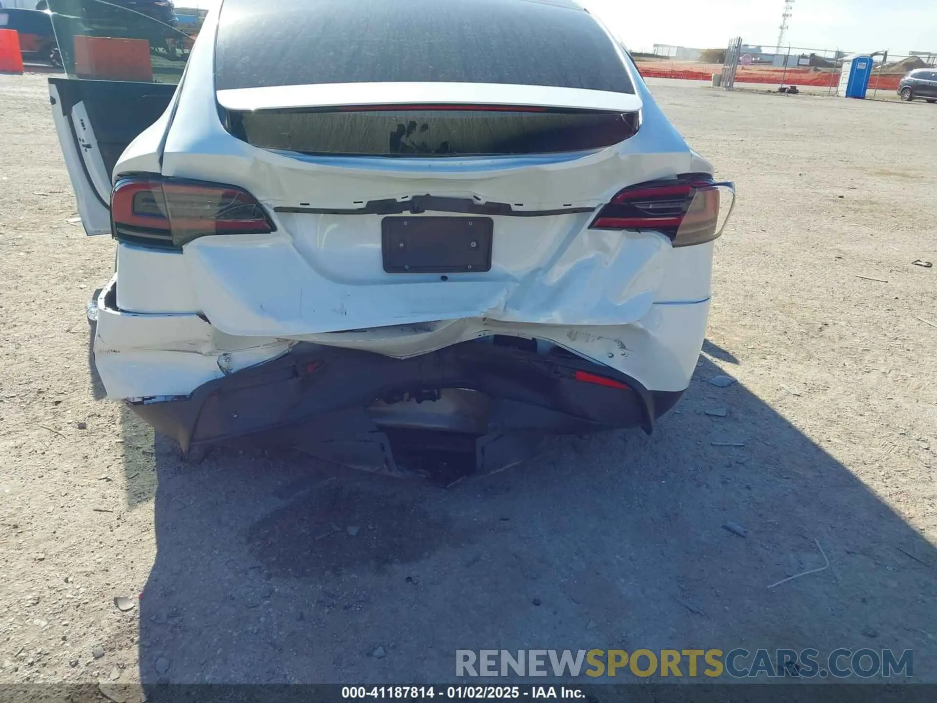 6 fotografías del automóvil dañado 7SAXCDE56PF424198 TESLA MODEL X 2023