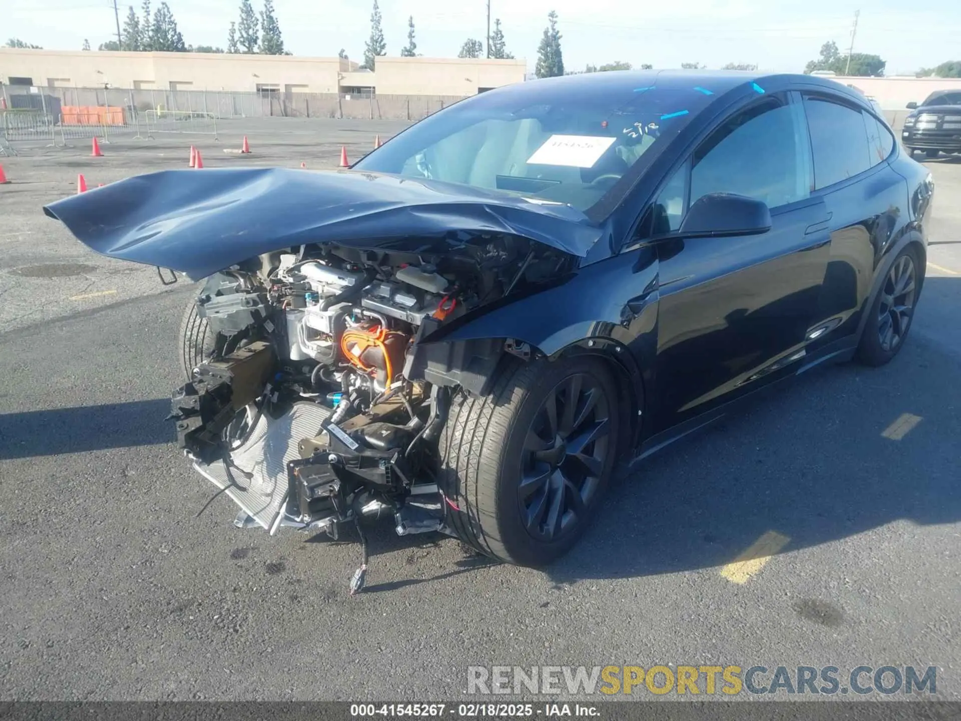2 fotografías del automóvil dañado 7SAXCDE59PF430836 TESLA MODEL X 2023