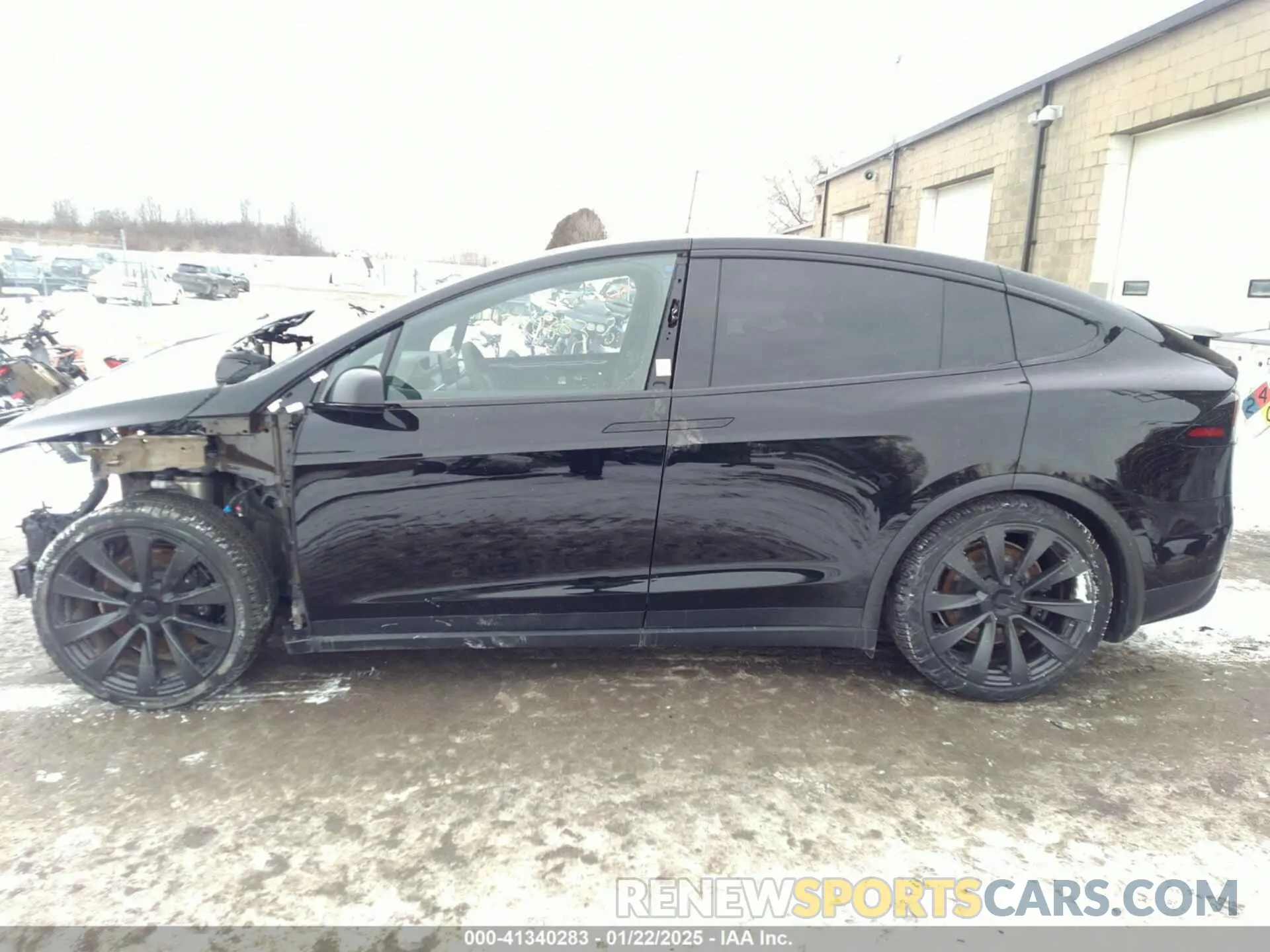 15 fotografías del automóvil dañado 7SAXCAE51RF457496 TESLA MODEL X 2024