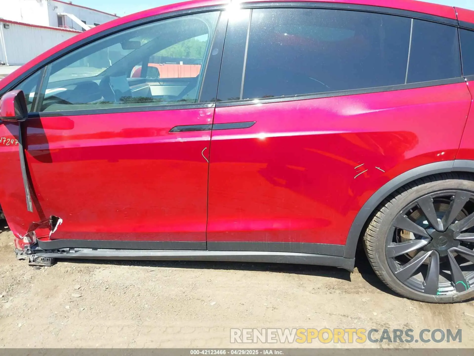 14 fotografías del automóvil dañado 7SAXCAE56RF460197 TESLA MODEL X 2024