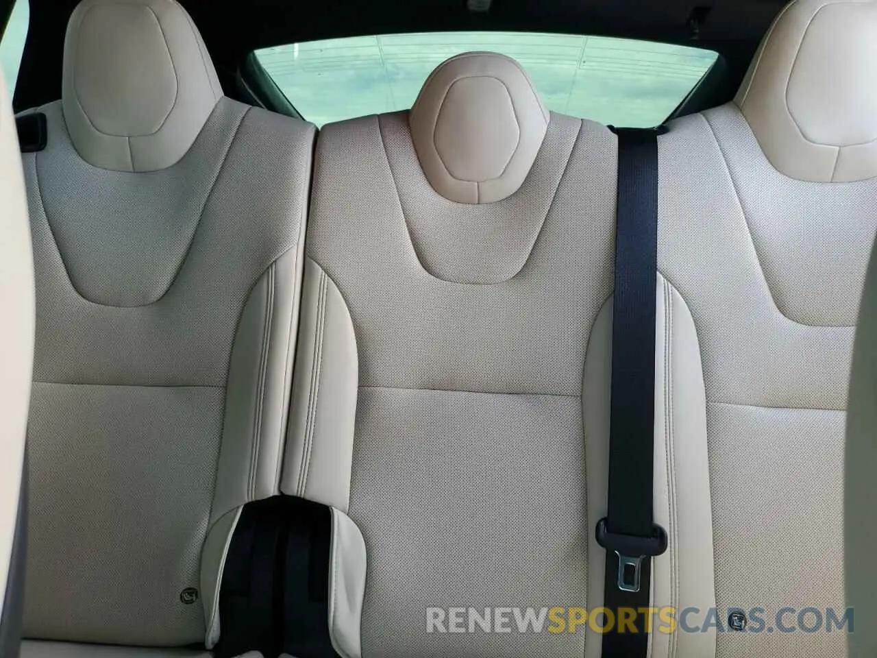 10 fotografías del automóvil dañado 7SAXCAE5XRF447002 TESLA MODEL X 2024