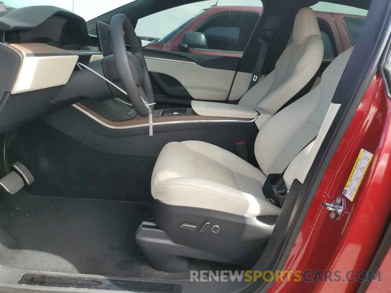 7 fotografías del automóvil dañado 7SAXCAE5XRF447002 TESLA MODEL X 2024