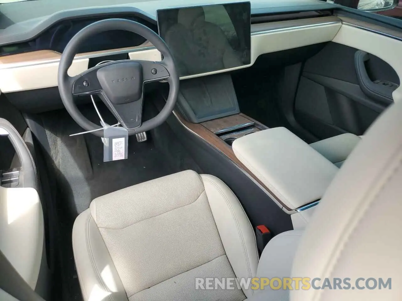 8 fotografías del automóvil dañado 7SAXCAE5XRF447002 TESLA MODEL X 2024