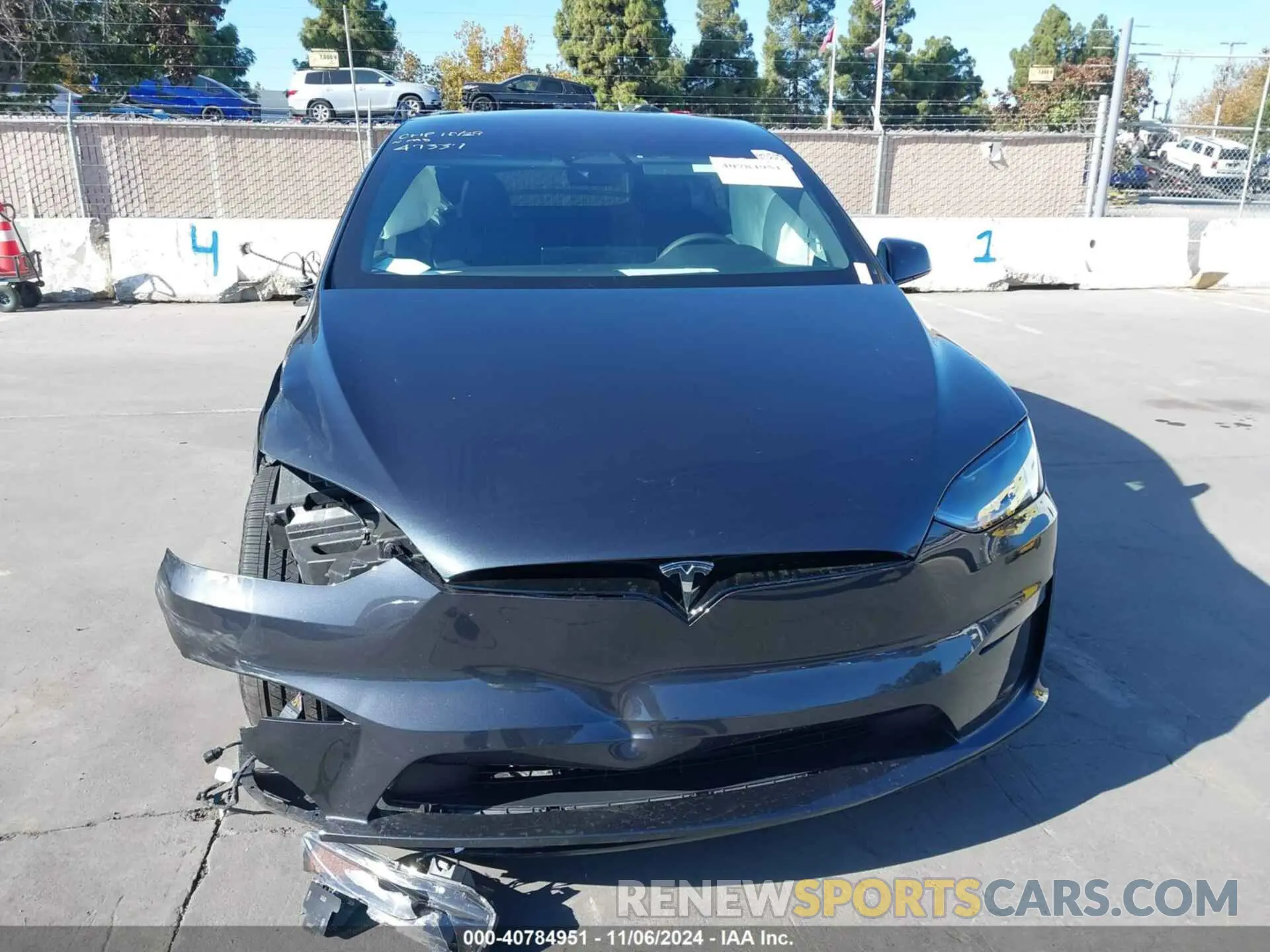 12 fotografías del automóvil dañado 7SAXCBE51RF457133 TESLA MODEL X 2024