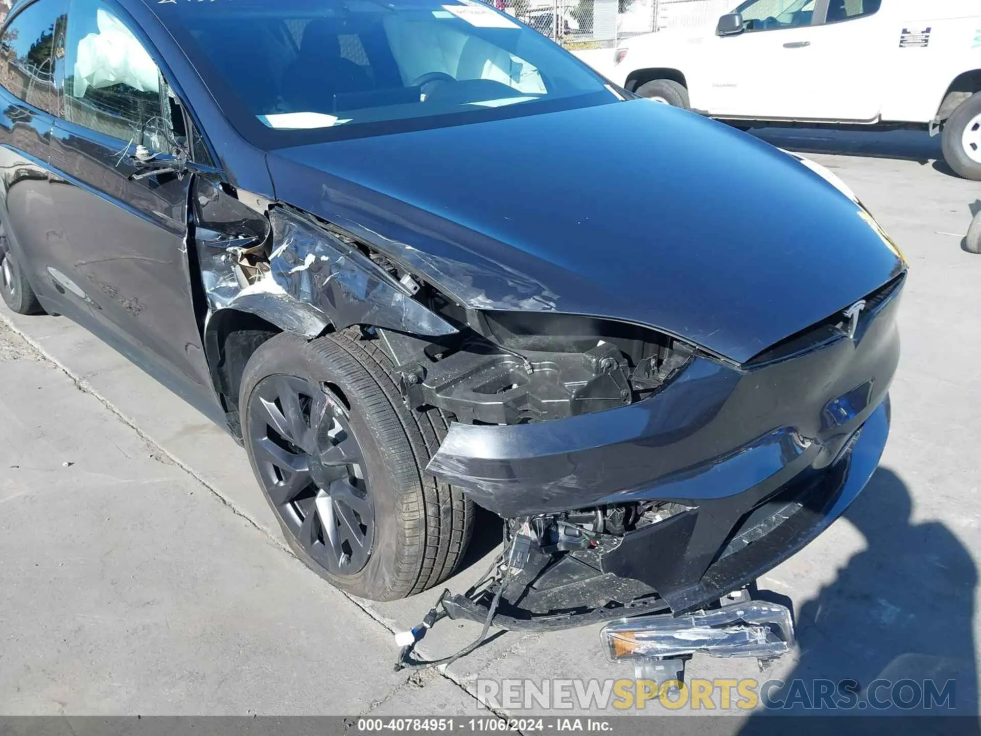 6 fotografías del automóvil dañado 7SAXCBE51RF457133 TESLA MODEL X 2024