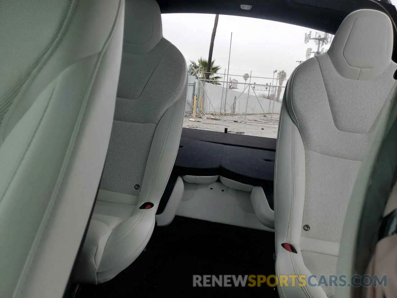 10 fotografías del automóvil dañado 7SAXCBE52RF442589 TESLA MODEL X 2024