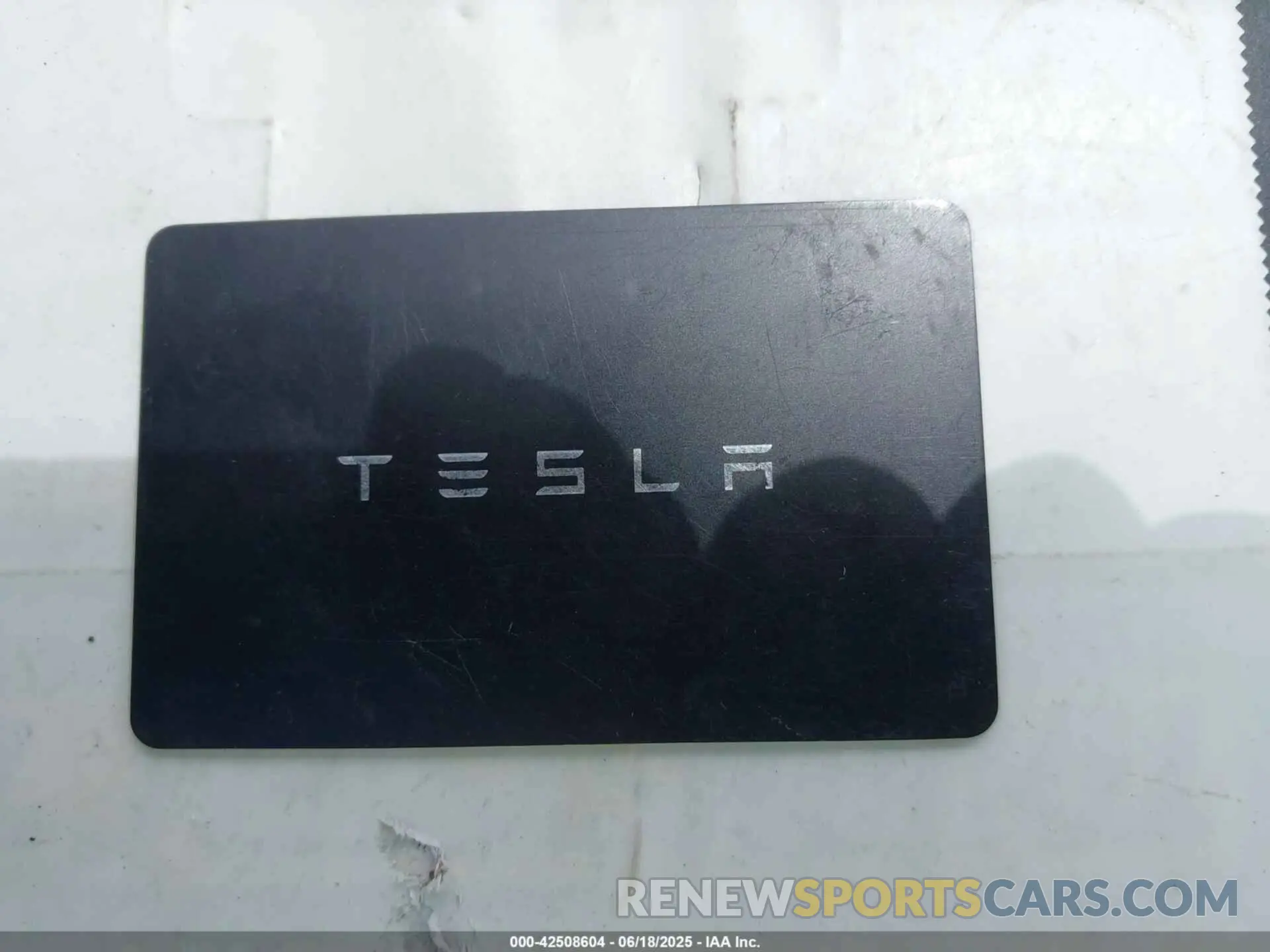 11 fotografías del automóvil dañado 7SAXCBE55RF460875 TESLA MODEL X 2024
