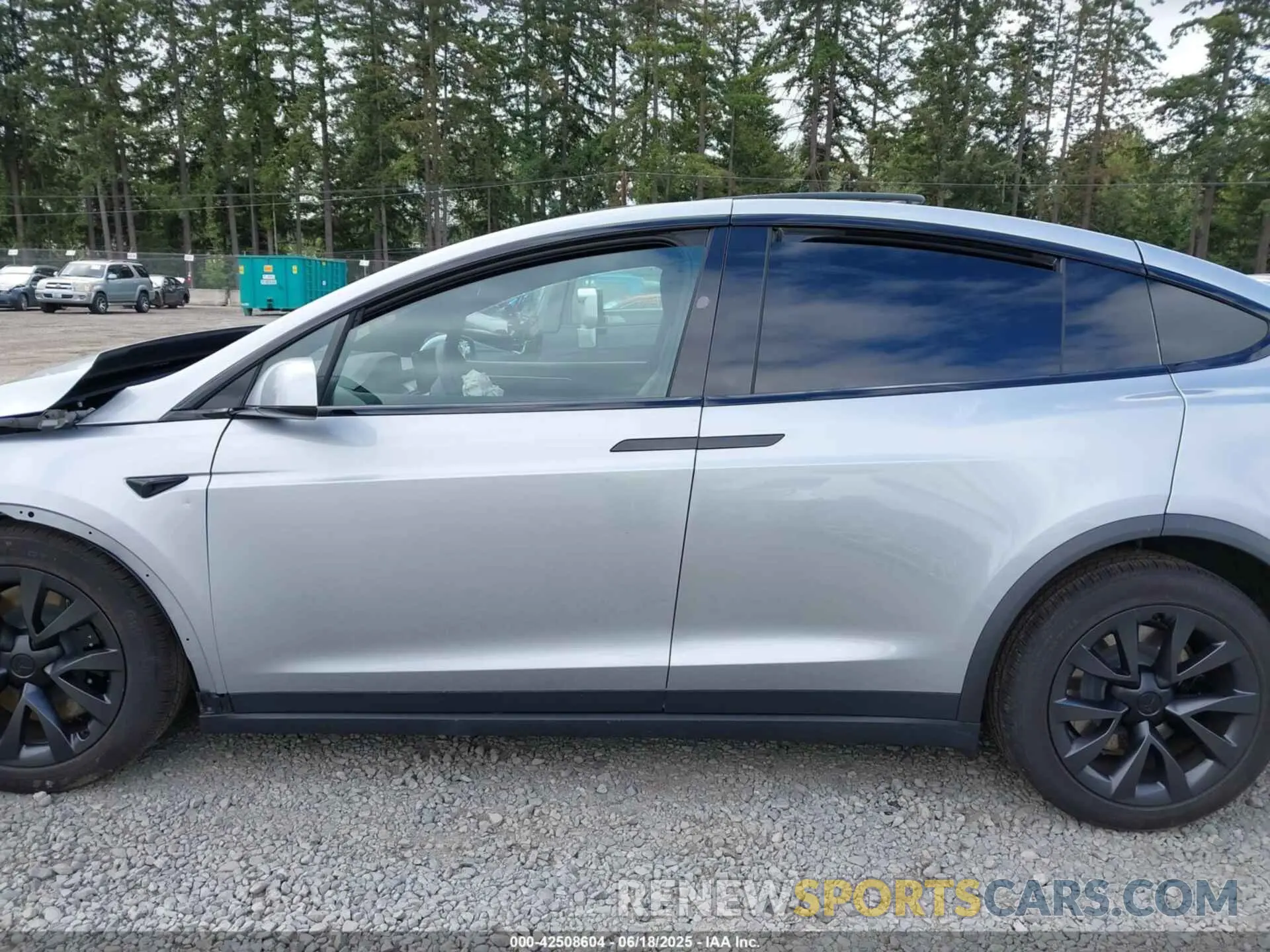 14 fotografías del automóvil dañado 7SAXCBE55RF460875 TESLA MODEL X 2024