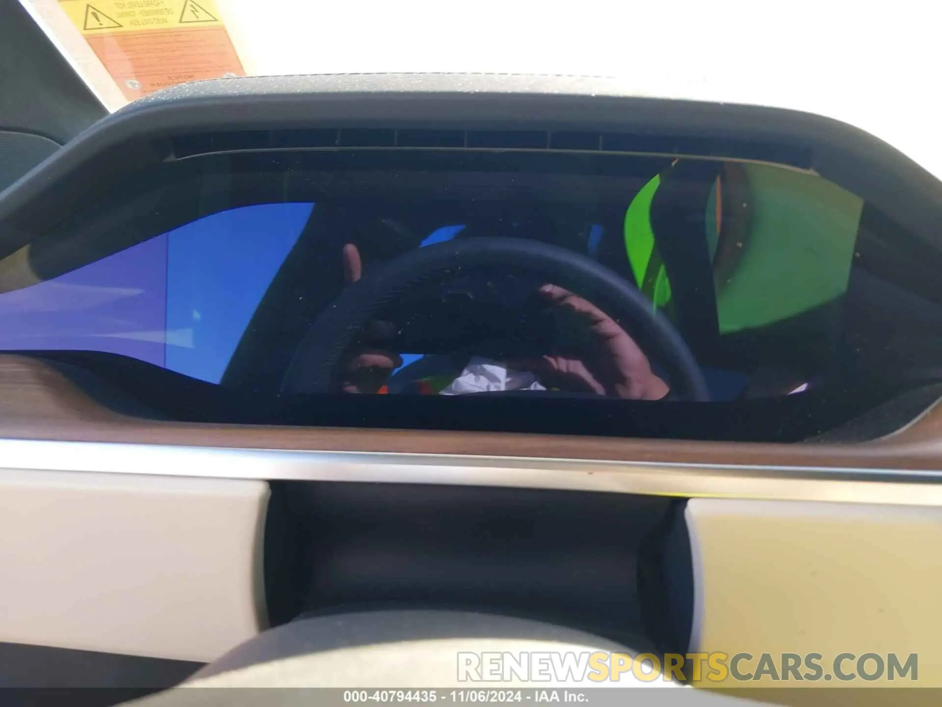 7 fotografías del automóvil dañado 7SAXCBE5XRF442615 TESLA MODEL X 2024