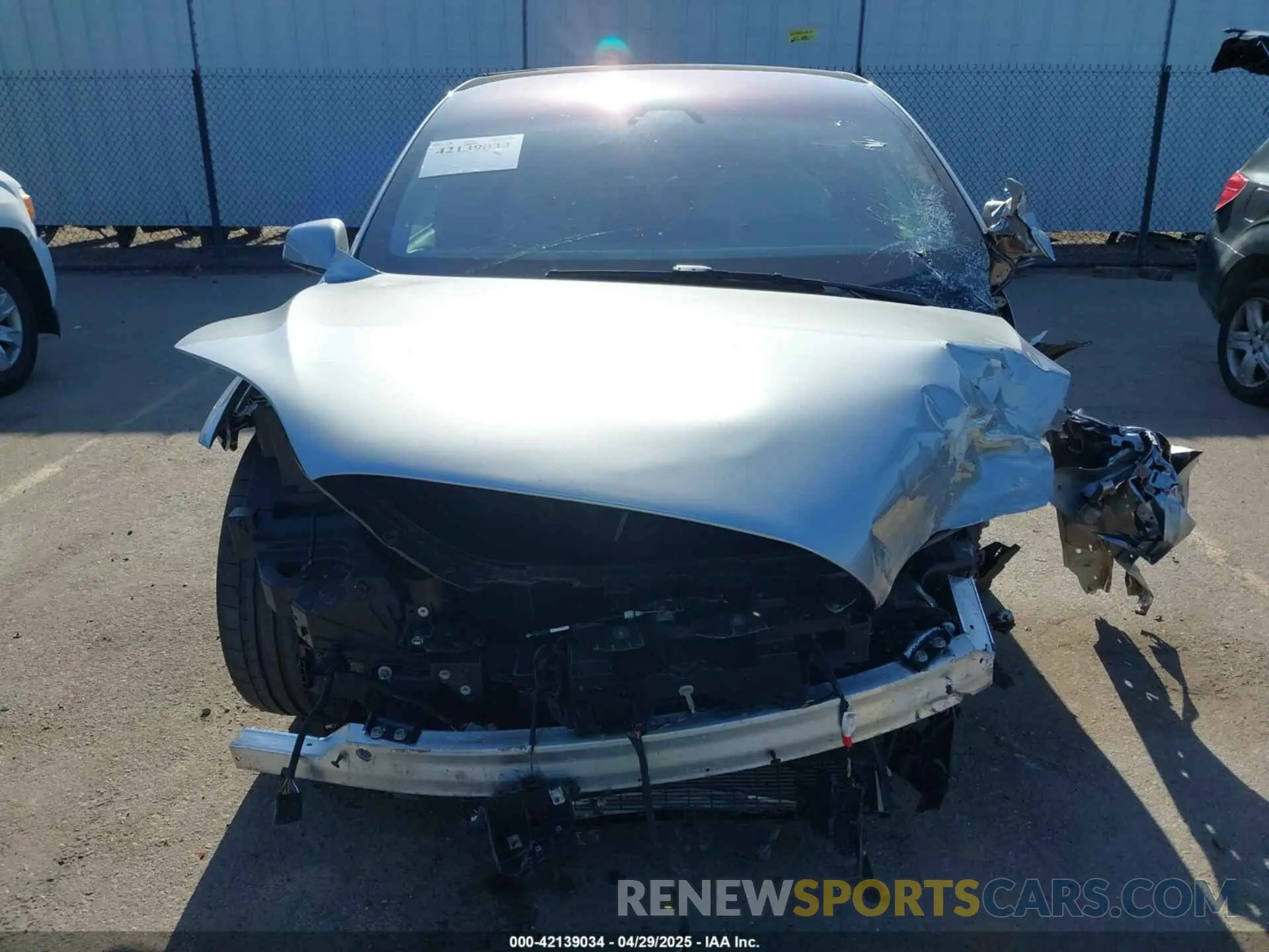 12 fotografías del automóvil dañado 7SAXCBE66RF458402 TESLA MODEL X 2024
