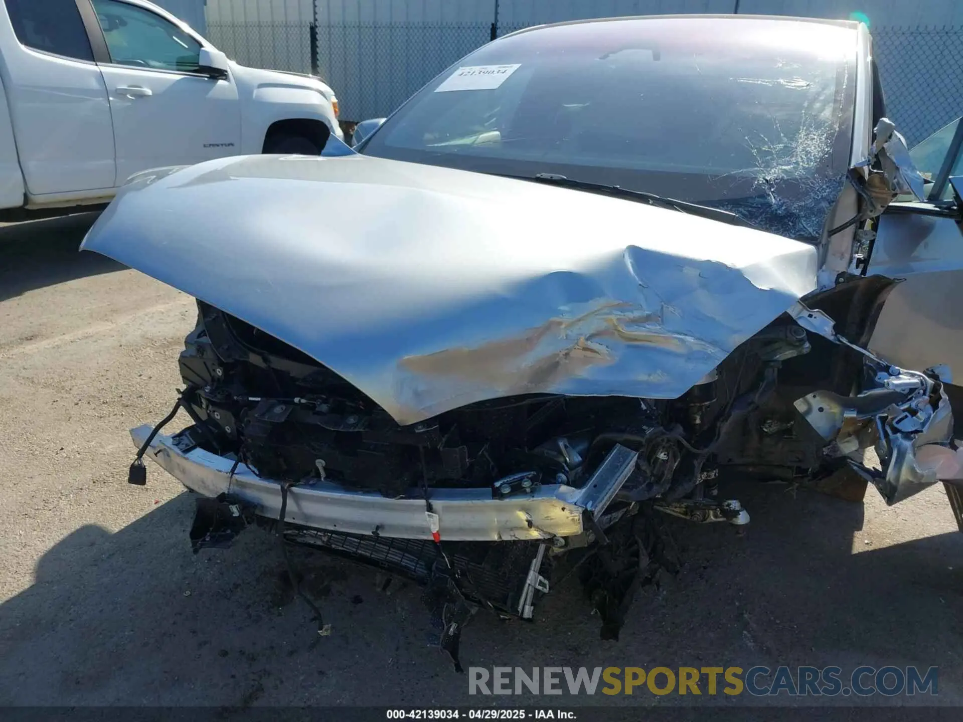 6 fotografías del automóvil dañado 7SAXCBE66RF458402 TESLA MODEL X 2024