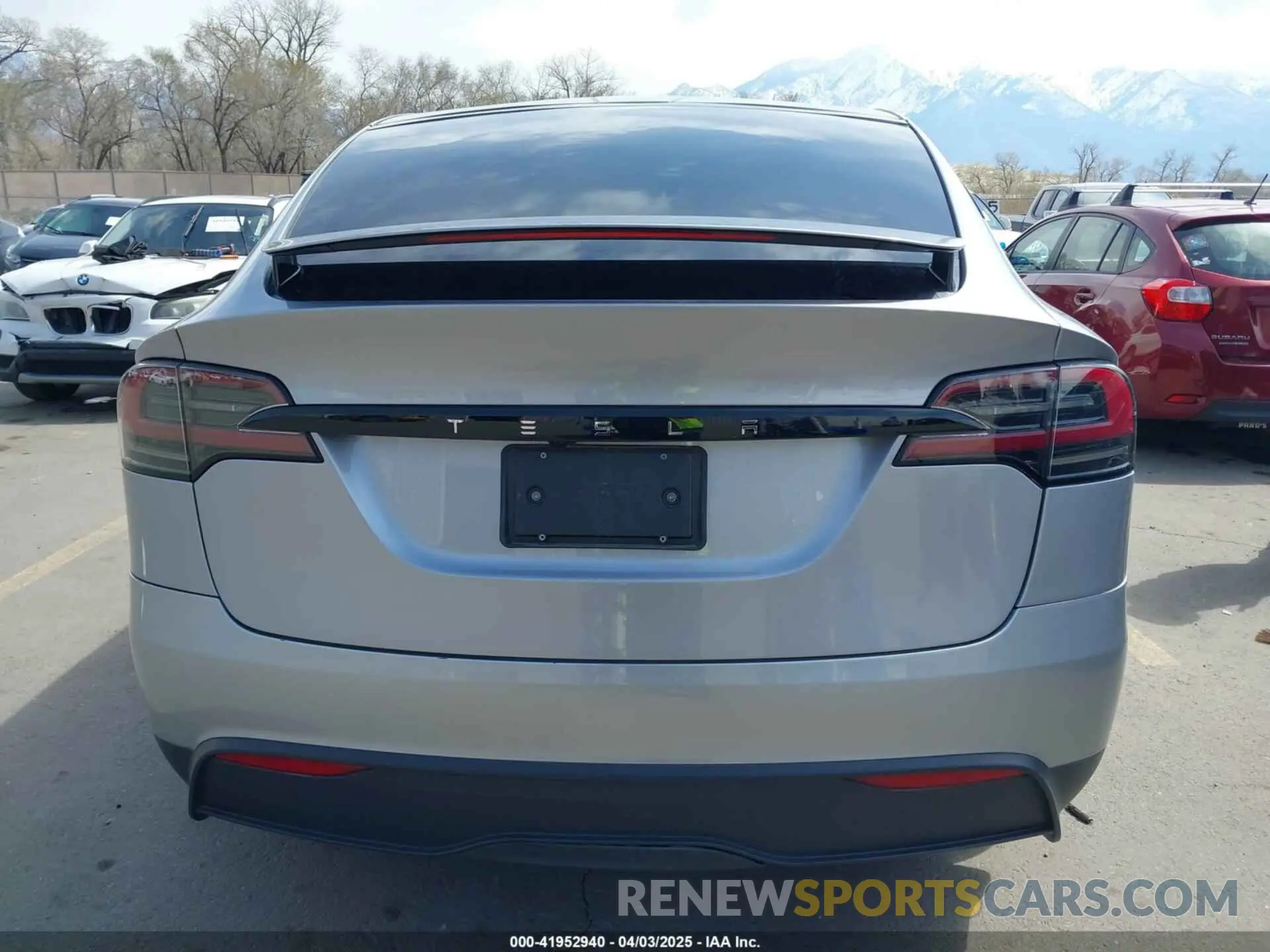 16 fotografías del automóvil dañado 7SAXCDE50RF452999 TESLA MODEL X 2024