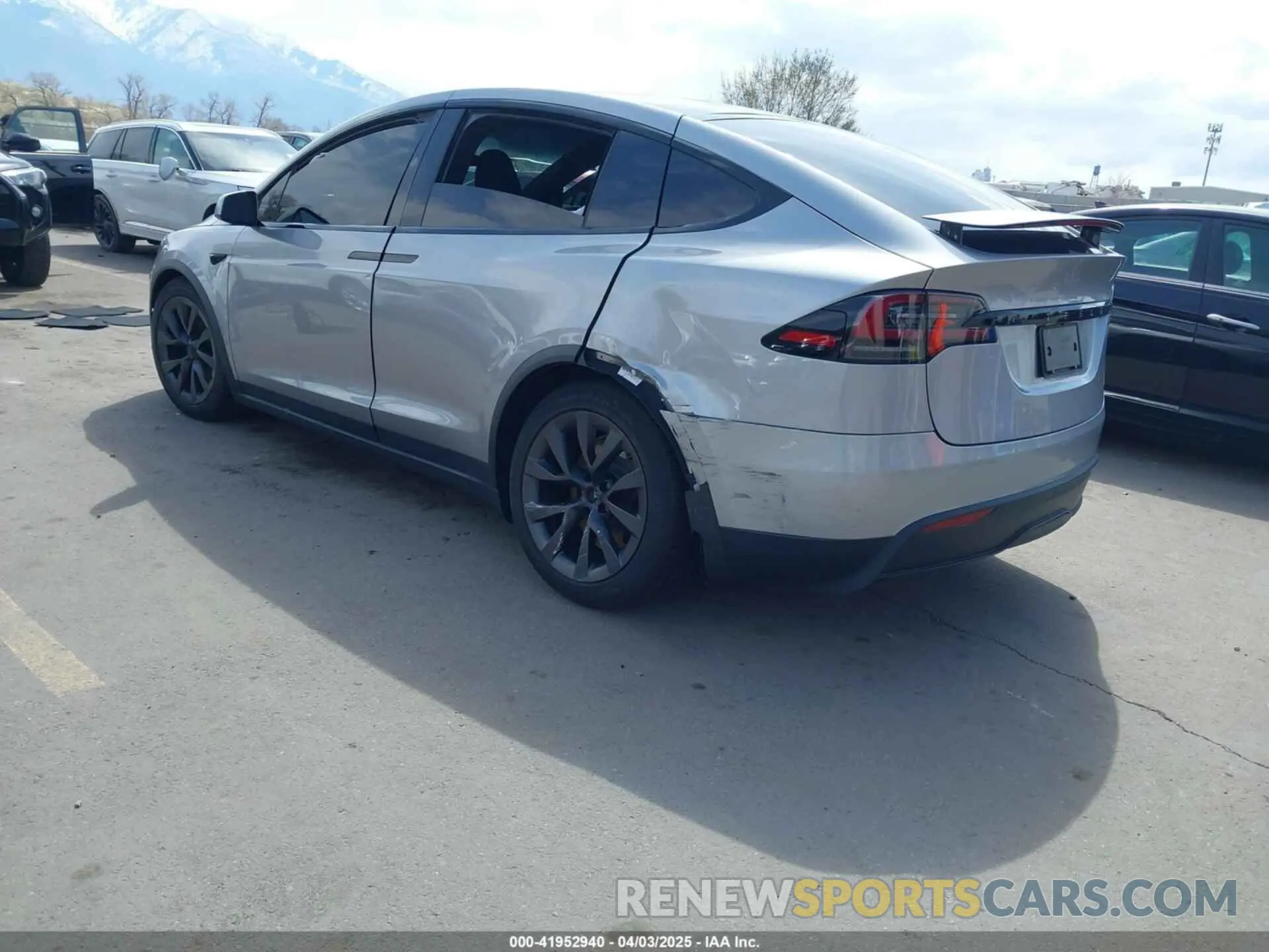 3 fotografías del automóvil dañado 7SAXCDE50RF452999 TESLA MODEL X 2024
