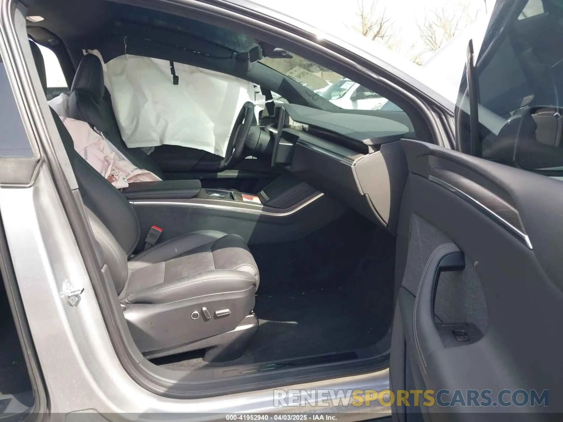 5 fotografías del automóvil dañado 7SAXCDE50RF452999 TESLA MODEL X 2024