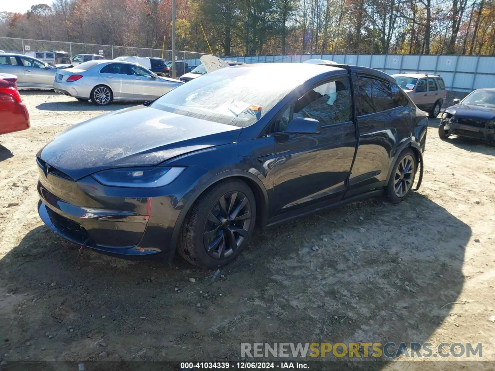2 fotografías del automóvil dañado 7SAXCDE52RF457752 TESLA MODEL X 2024
