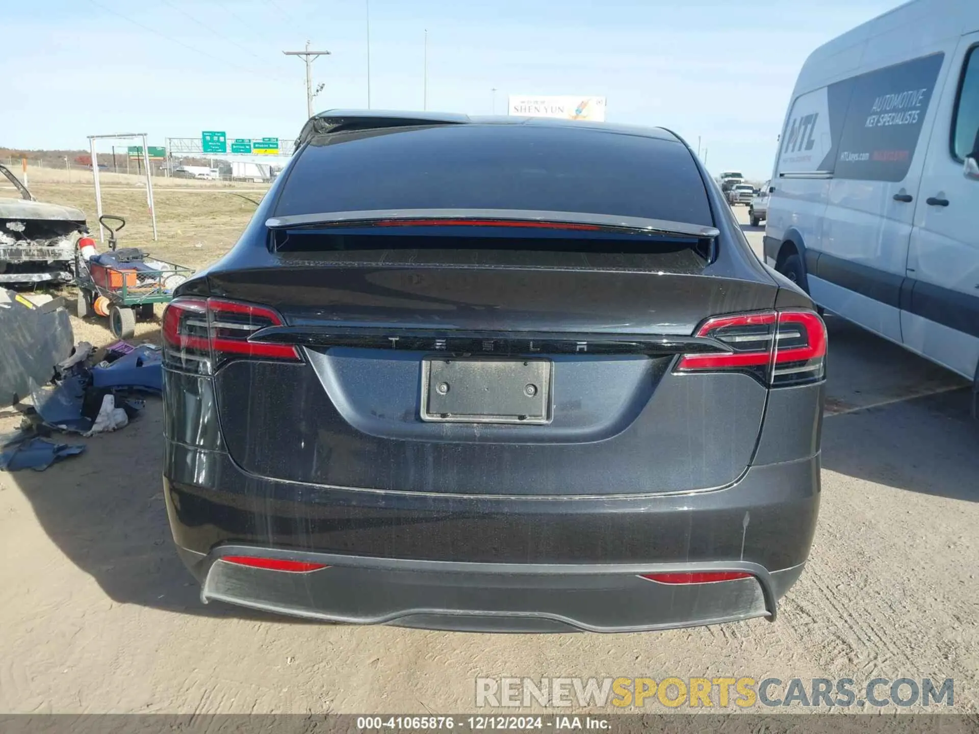 16 fotografías del automóvil dañado 7SAXCDE54RF446378 TESLA MODEL X 2024