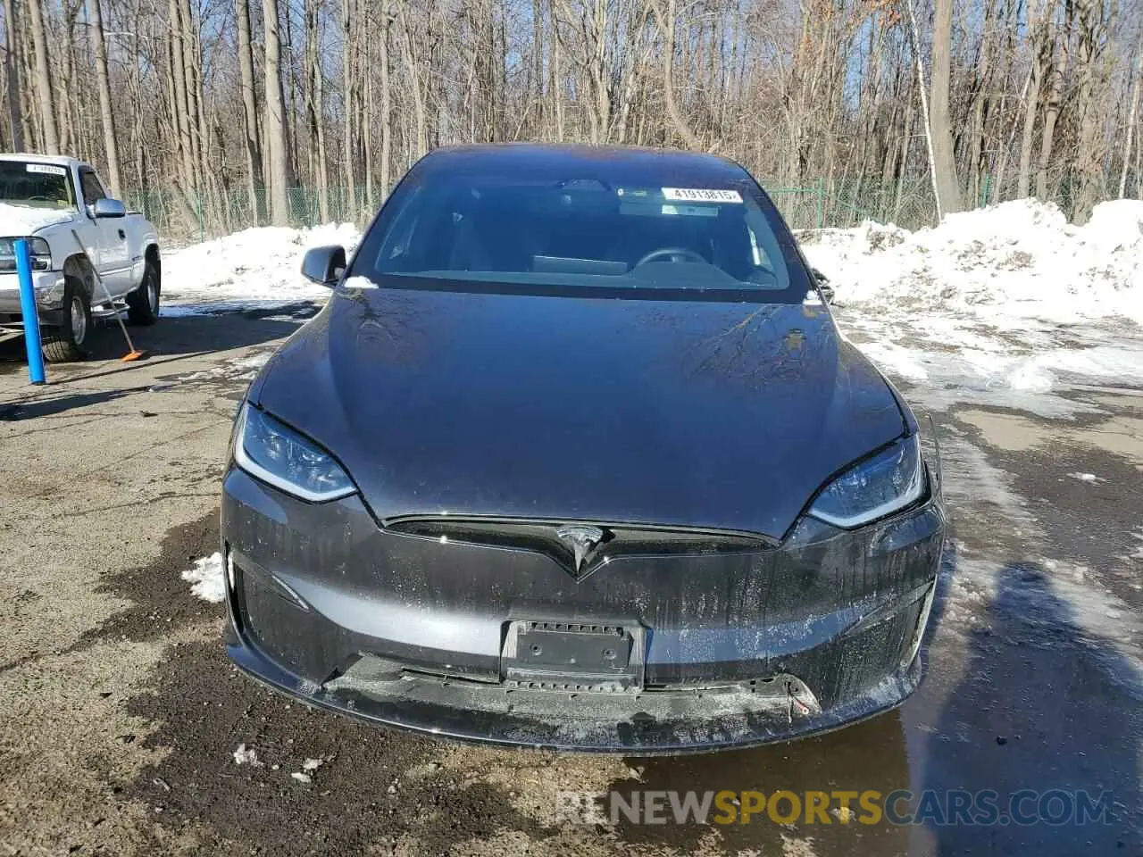 5 fotografías del automóvil dañado 7SAXCDE55RF433493 TESLA MODEL X 2024
