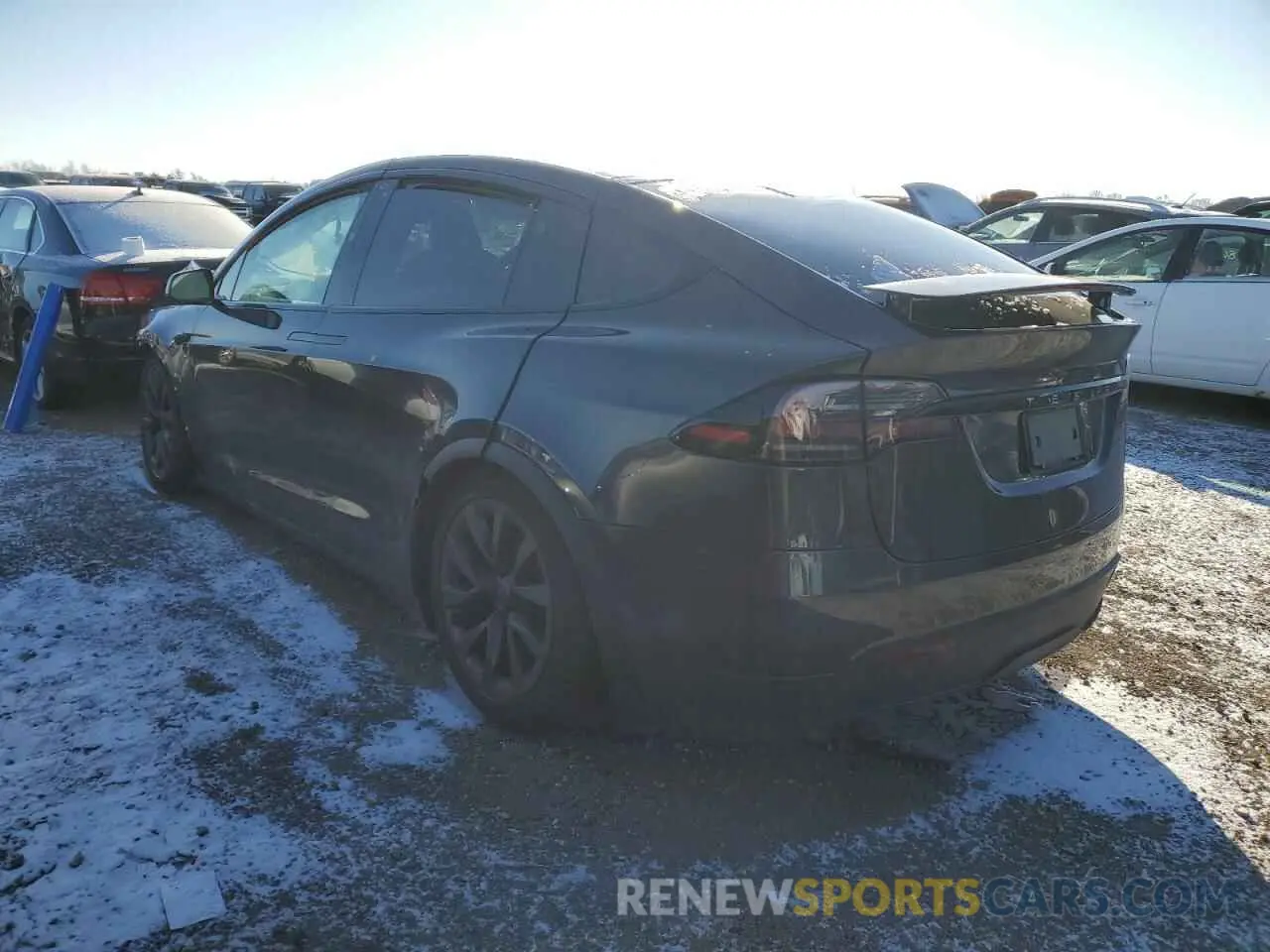2 fotografías del automóvil dañado 7SAXCDE57RF449825 TESLA MODEL X 2024