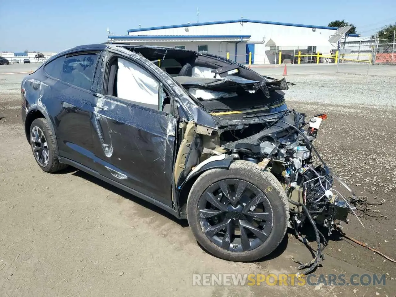 4 fotografías del automóvil dañado 7SAXCDE58RF444701 TESLA MODEL X 2024