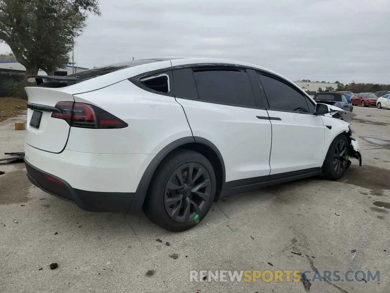 3 fotografías del automóvil dañado 7SAXCDE58RF453902 TESLA MODEL X 2024