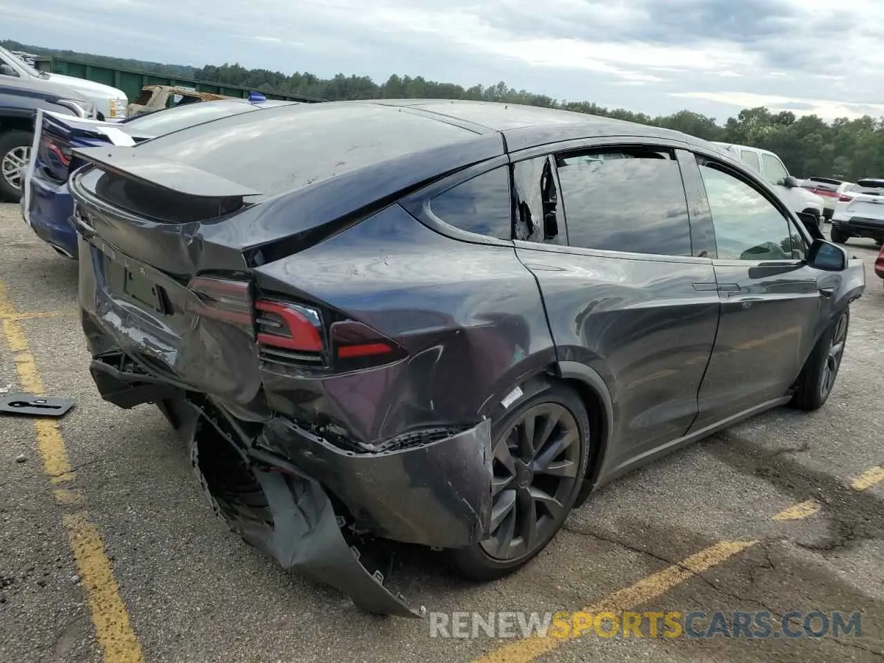 3 fotografías del automóvil dañado 7SAXCDE59RF448756 TESLA MODEL X 2024