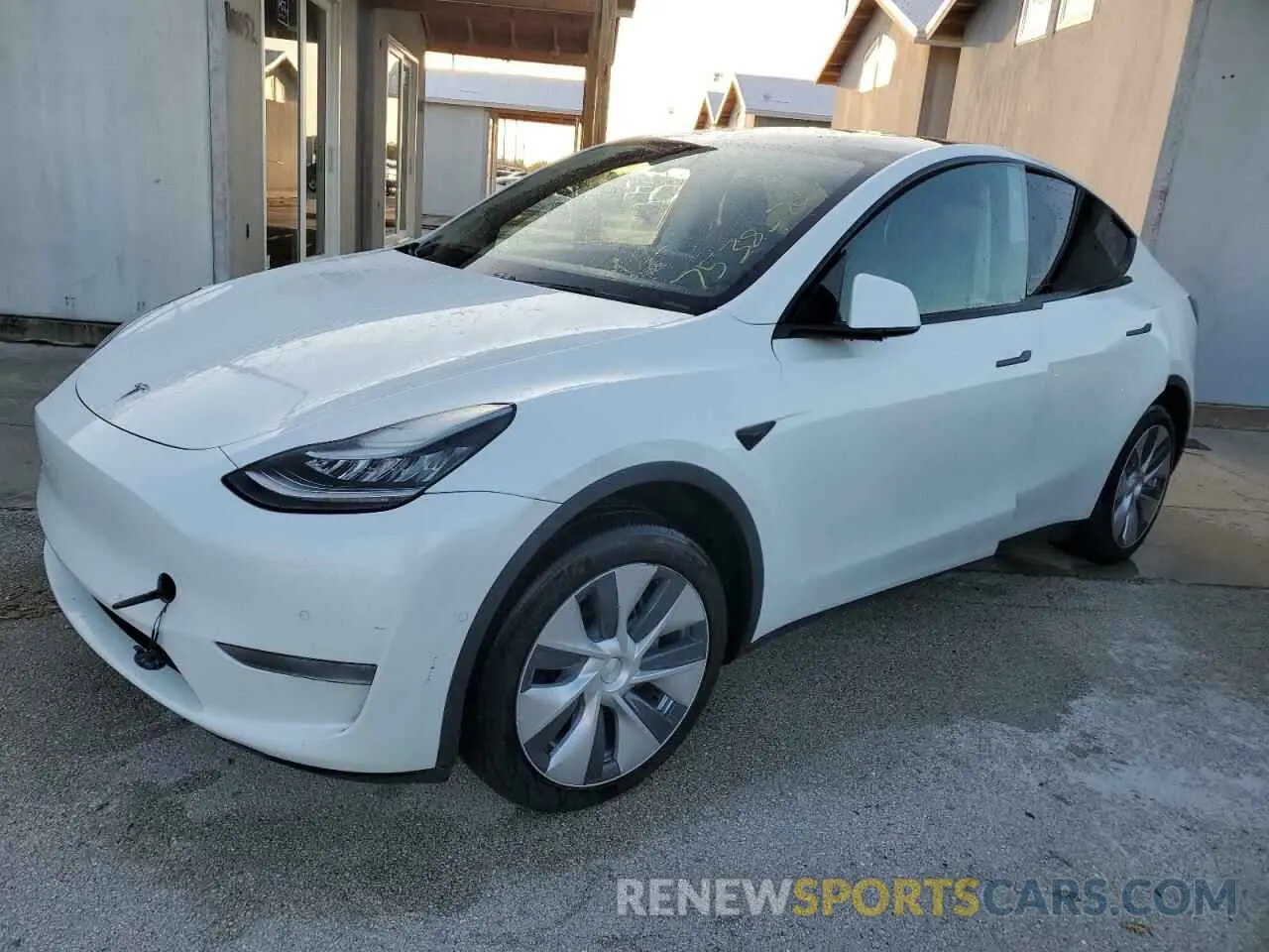 1 fotografías del automóvil dañado 5YJYGDEE0LF006817 TESLA MODEL Y 2020