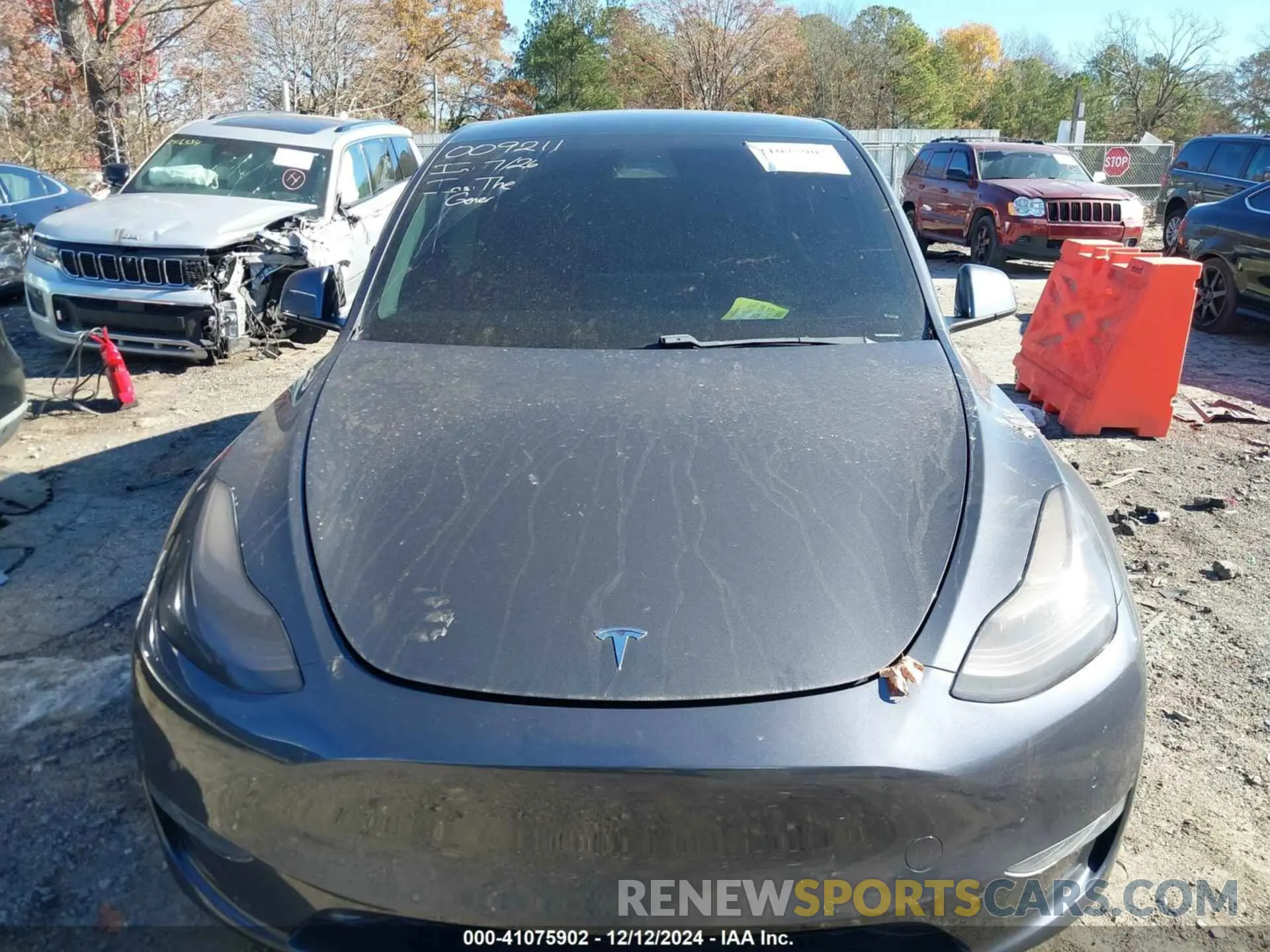 11 fotografías del automóvil dañado 5YJYGDEE1LF009211 TESLA MODEL Y 2020