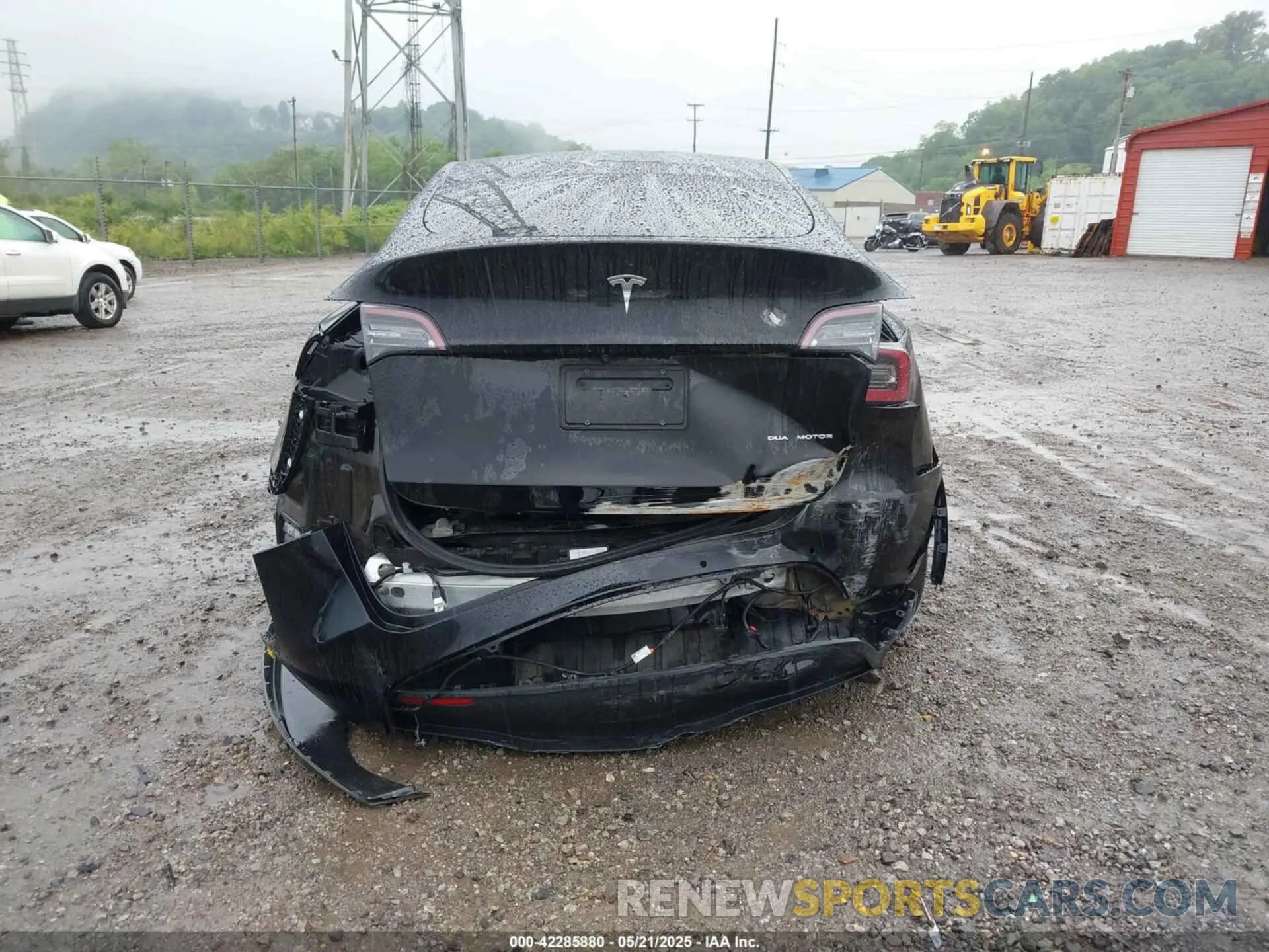 16 fotografías del automóvil dañado 5YJYGDEE1LF012481 TESLA MODEL Y 2020