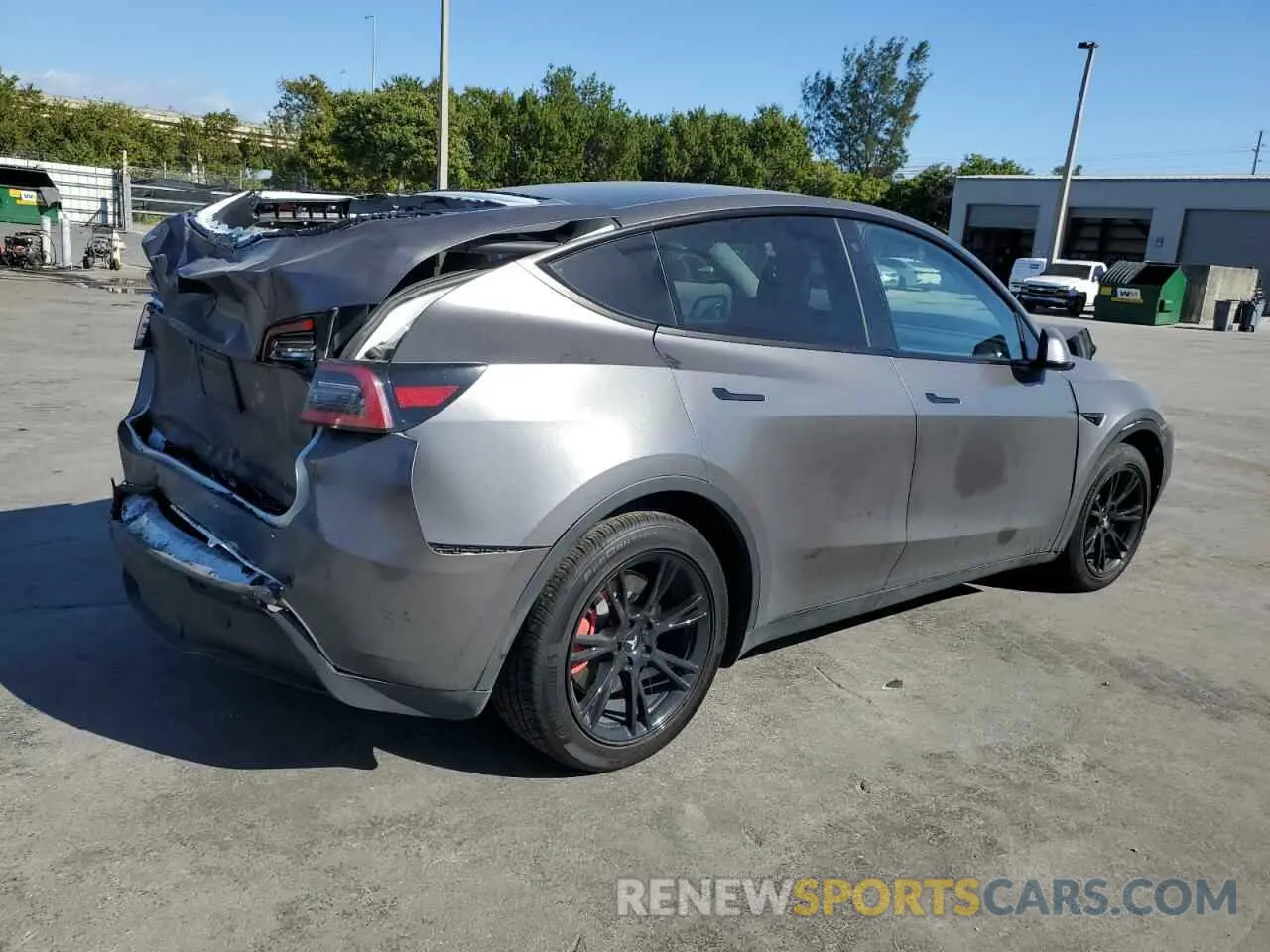 3 fotografías del automóvil dañado 5YJYGDEE1LF013288 TESLA MODEL Y 2020