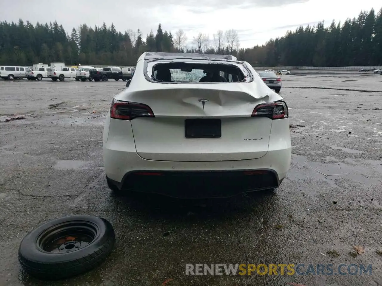 6 fotografías del automóvil dañado 5YJYGDEE1LF055587 TESLA MODEL Y 2020