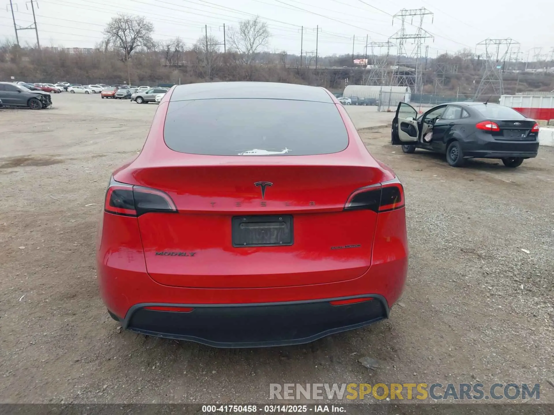 16 fotografías del automóvil dañado 5YJYGDEE1LF059798 TESLA MODEL Y 2020