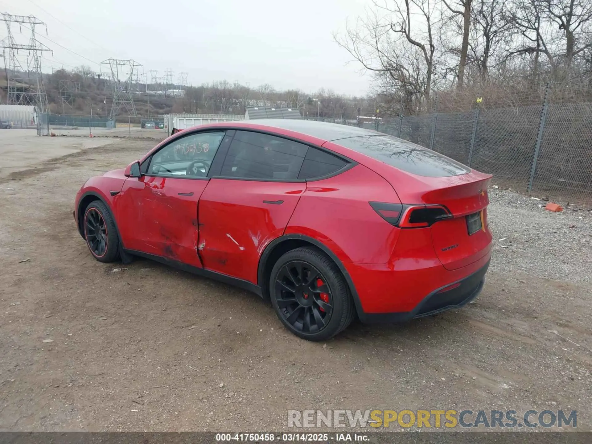 3 fotografías del automóvil dañado 5YJYGDEE1LF059798 TESLA MODEL Y 2020