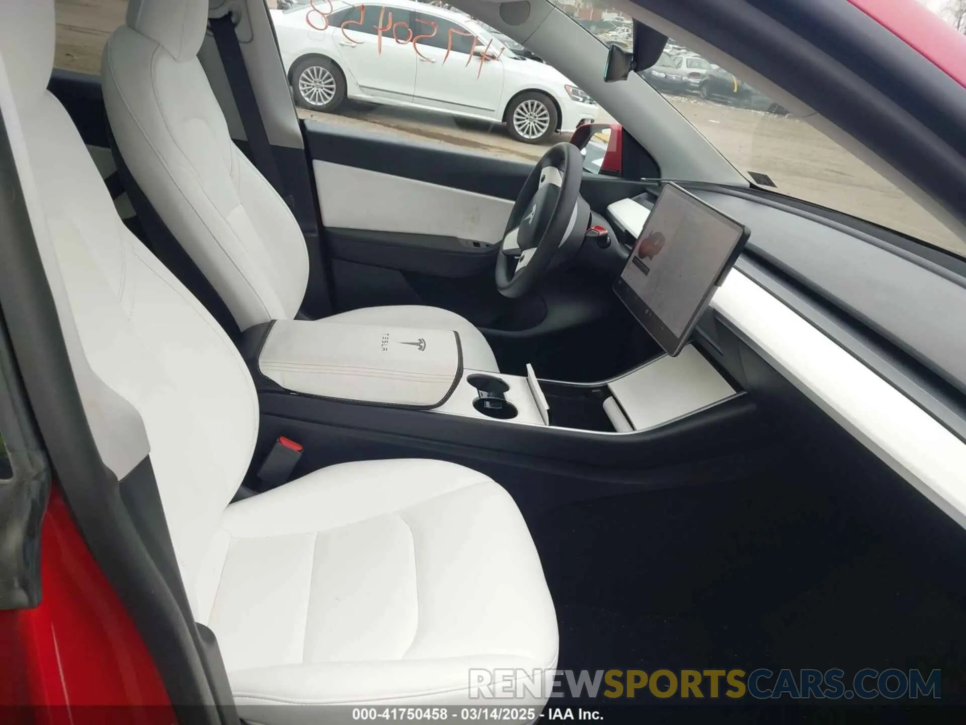 5 fotografías del automóvil dañado 5YJYGDEE1LF059798 TESLA MODEL Y 2020