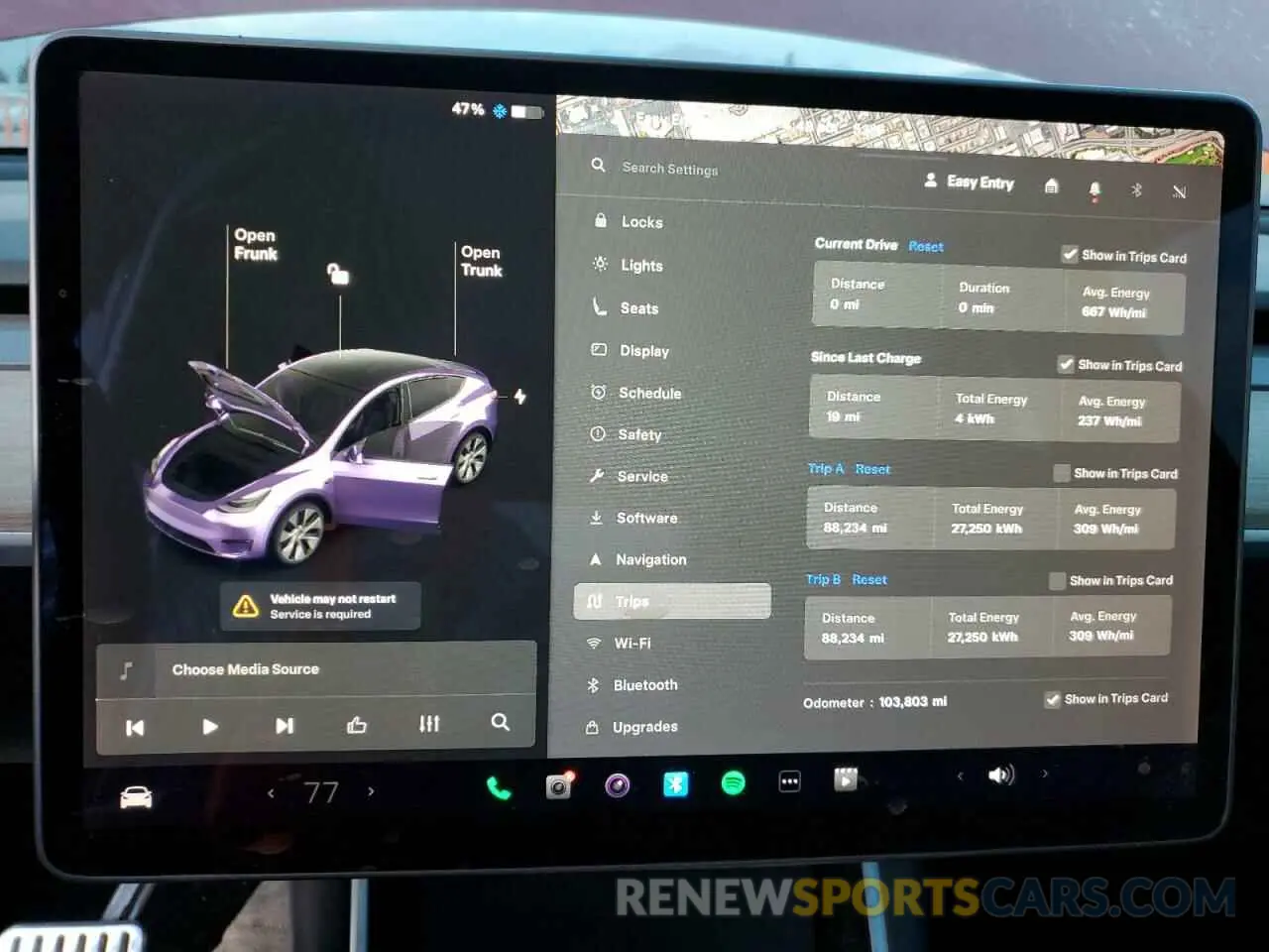9 fotografías del automóvil dañado 5YJYGDEE3LF011297 TESLA MODEL Y 2020