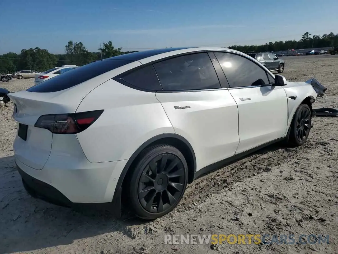 3 fotografías del automóvil dañado 5YJYGDEE3LF012837 TESLA MODEL Y 2020